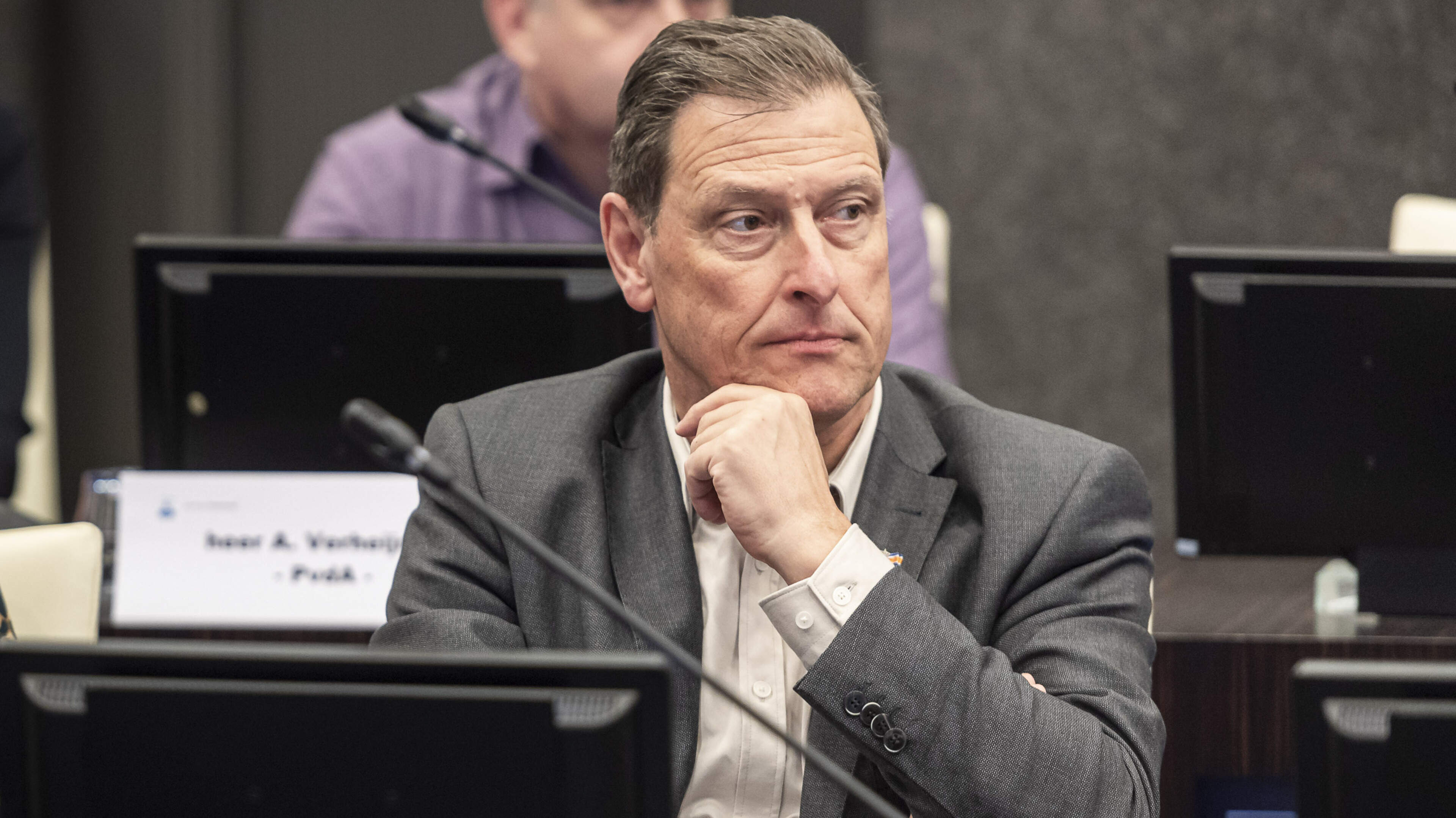 Beoogde wethoudersploeg Roermond bekend: naast Dirk Franssen en Aijiththan Loganathan (LVR) drie nie