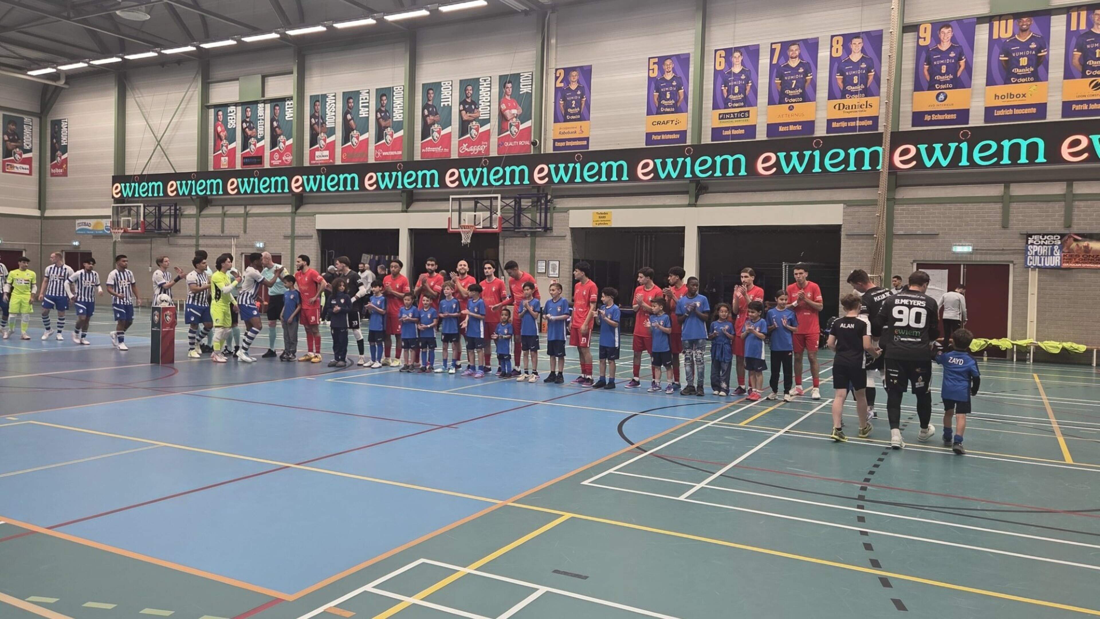 Jonkies Tigers Roermond kunnen net niet opnieuw stunten tegen FC Eindhoven: ‘Ze hebben wel weer veel