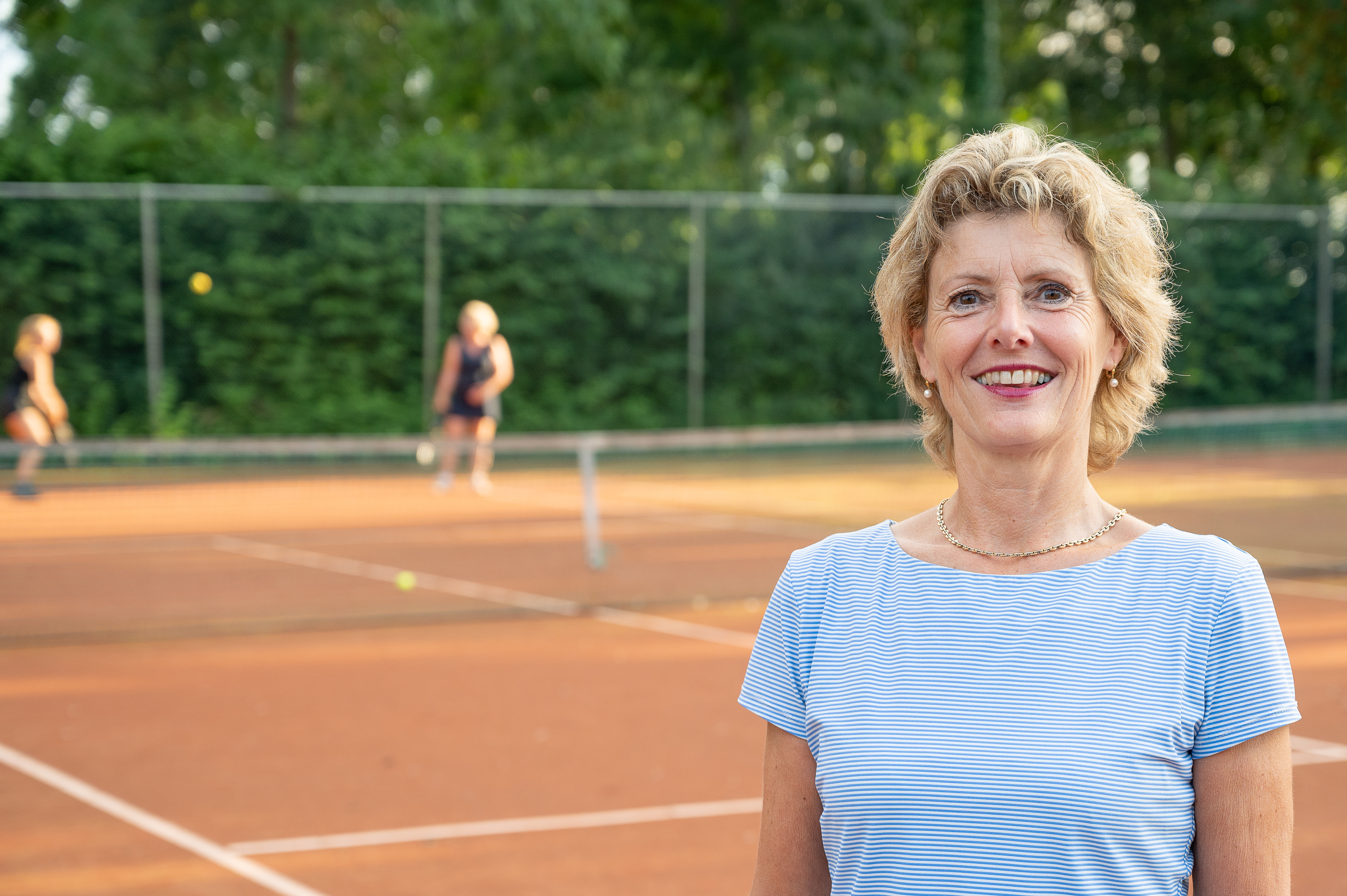 Tennisclub Oirsbeek groeit als kool door persoonlijke aandacht: ‘mensen willen ergens bij horen’
