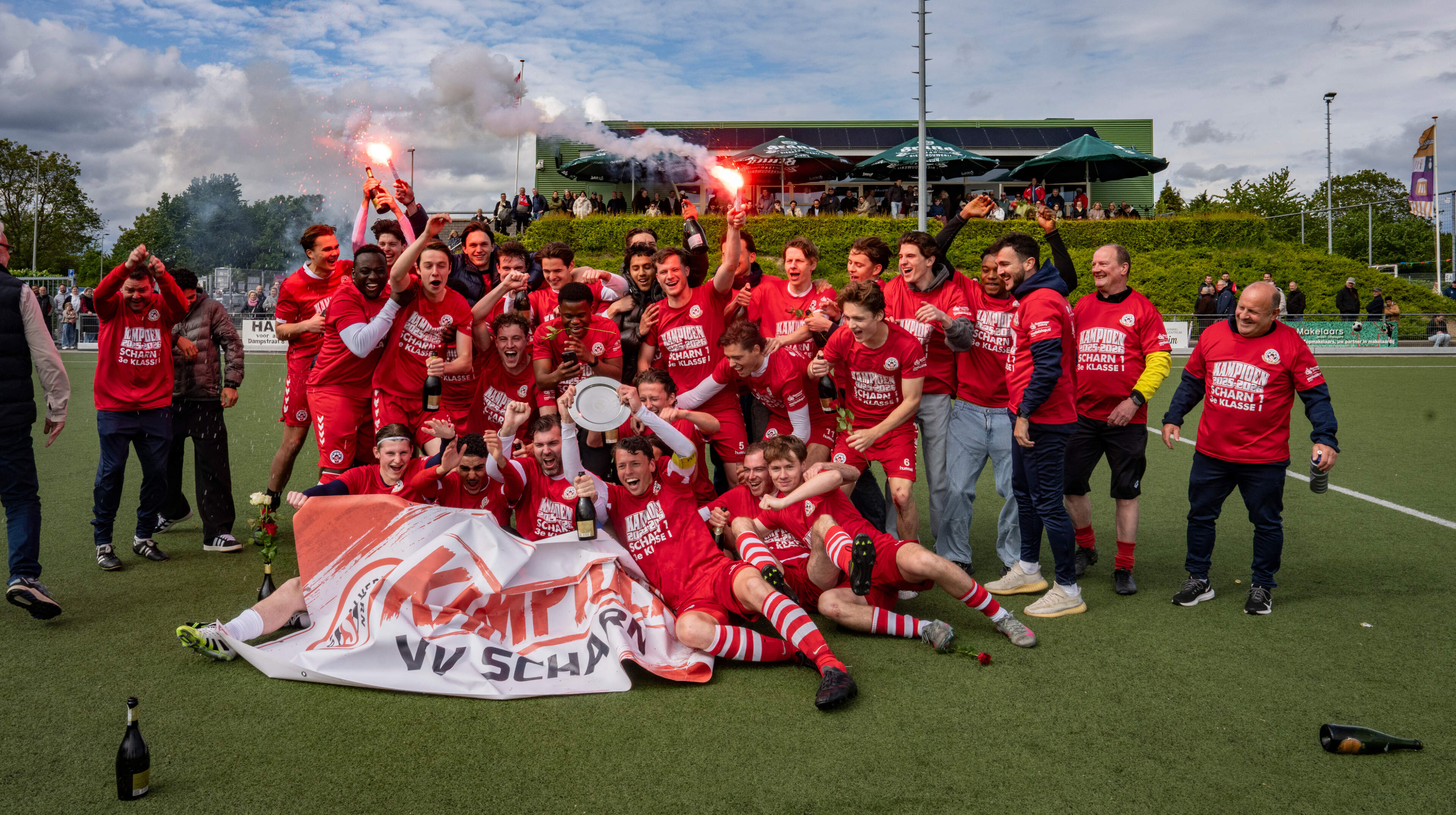 Kampioenszondag in Limburg: acht clubs grijpen titel na zinderende ontknoping