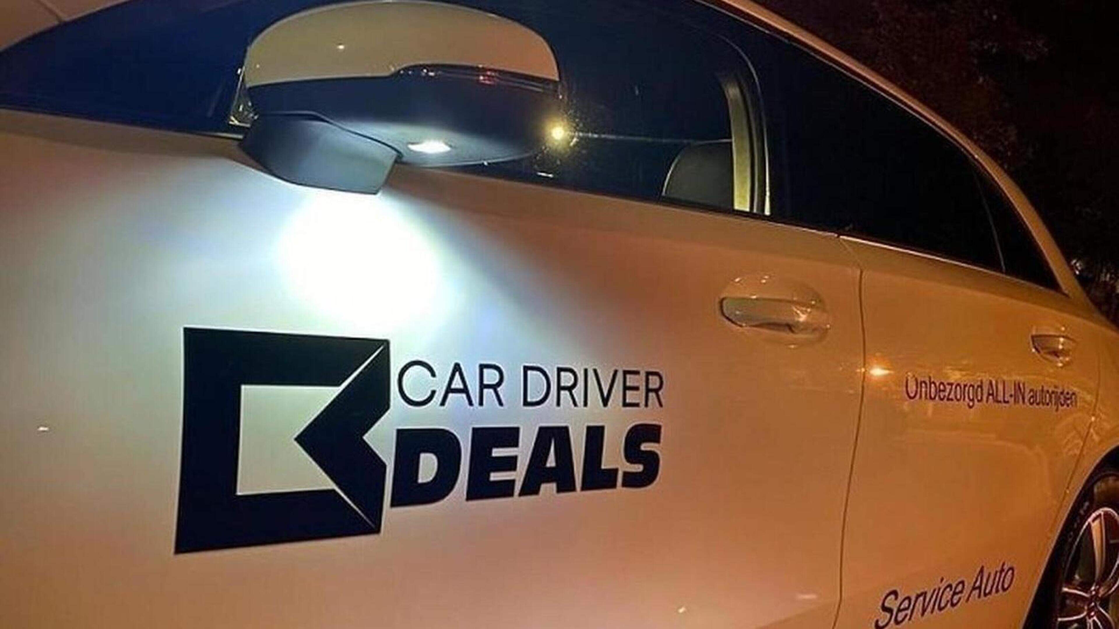 Vijf jaar na hun vlucht uit Maasbracht sleept justitie broers achter Car Driver Deals voor rechter: 