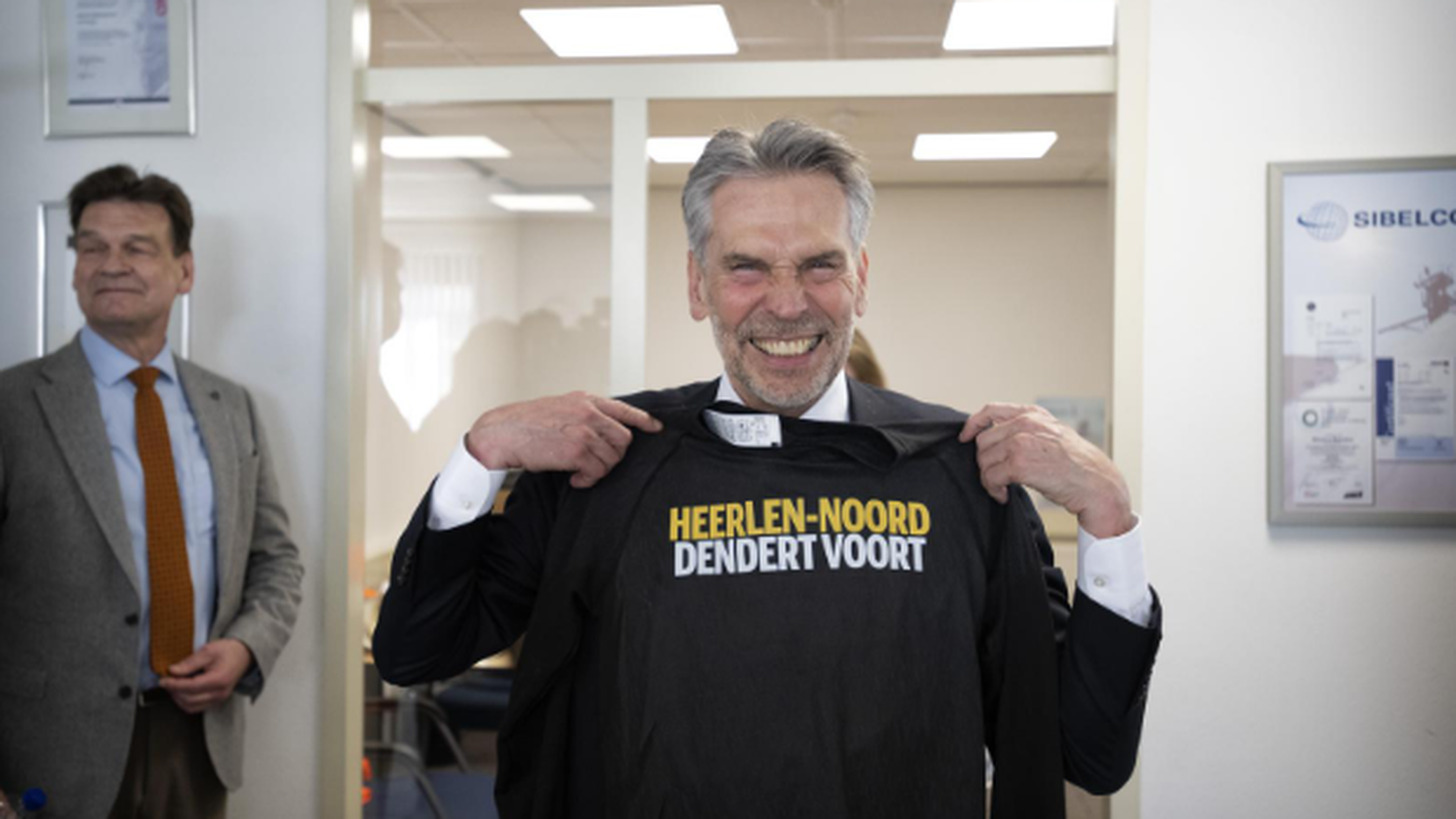 Is Dick Schoof de chauffeur van burgemeester Roel Wever?