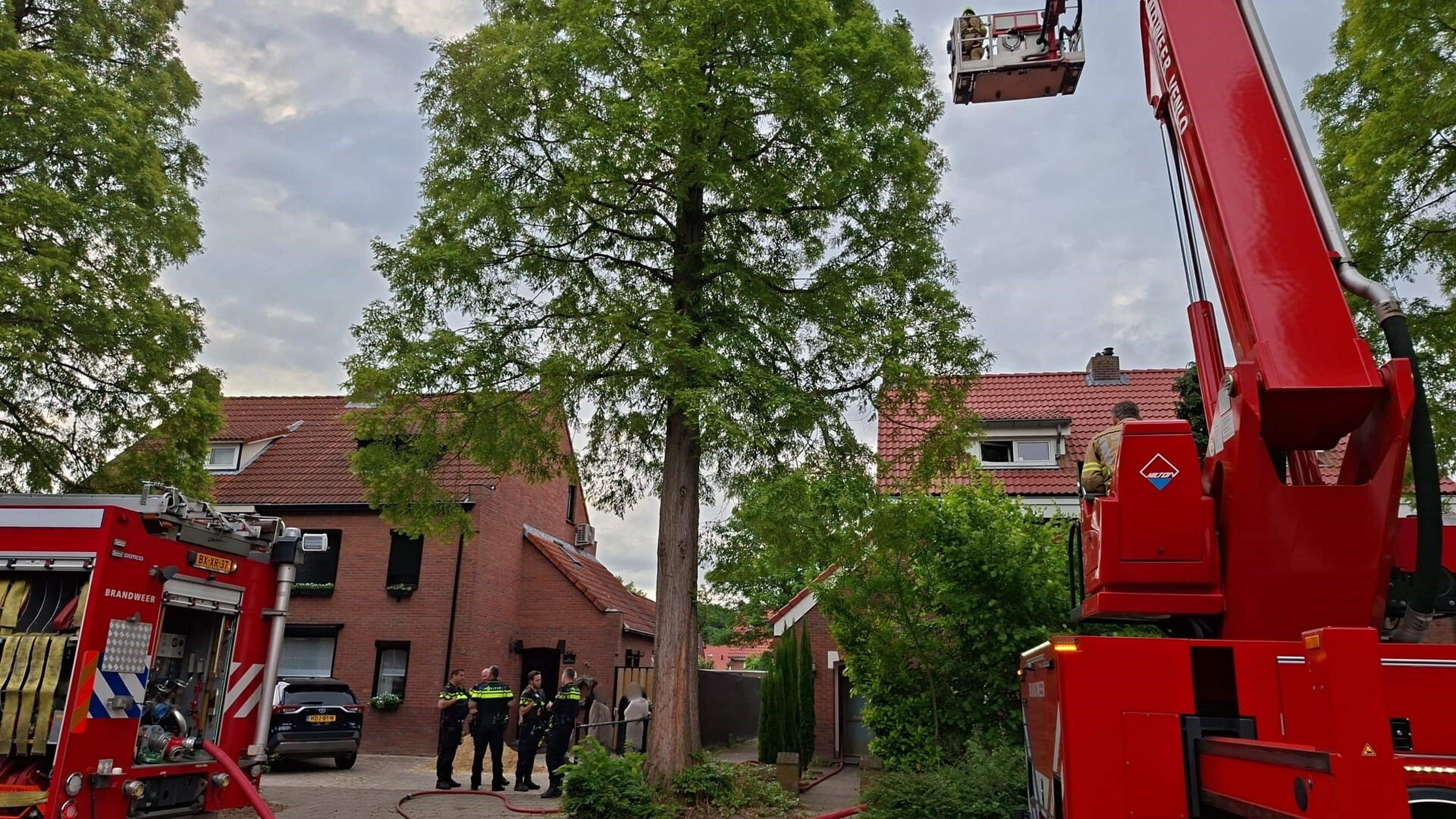 Moeder met drie kinderen uit brandende woning gered in Tegelen
