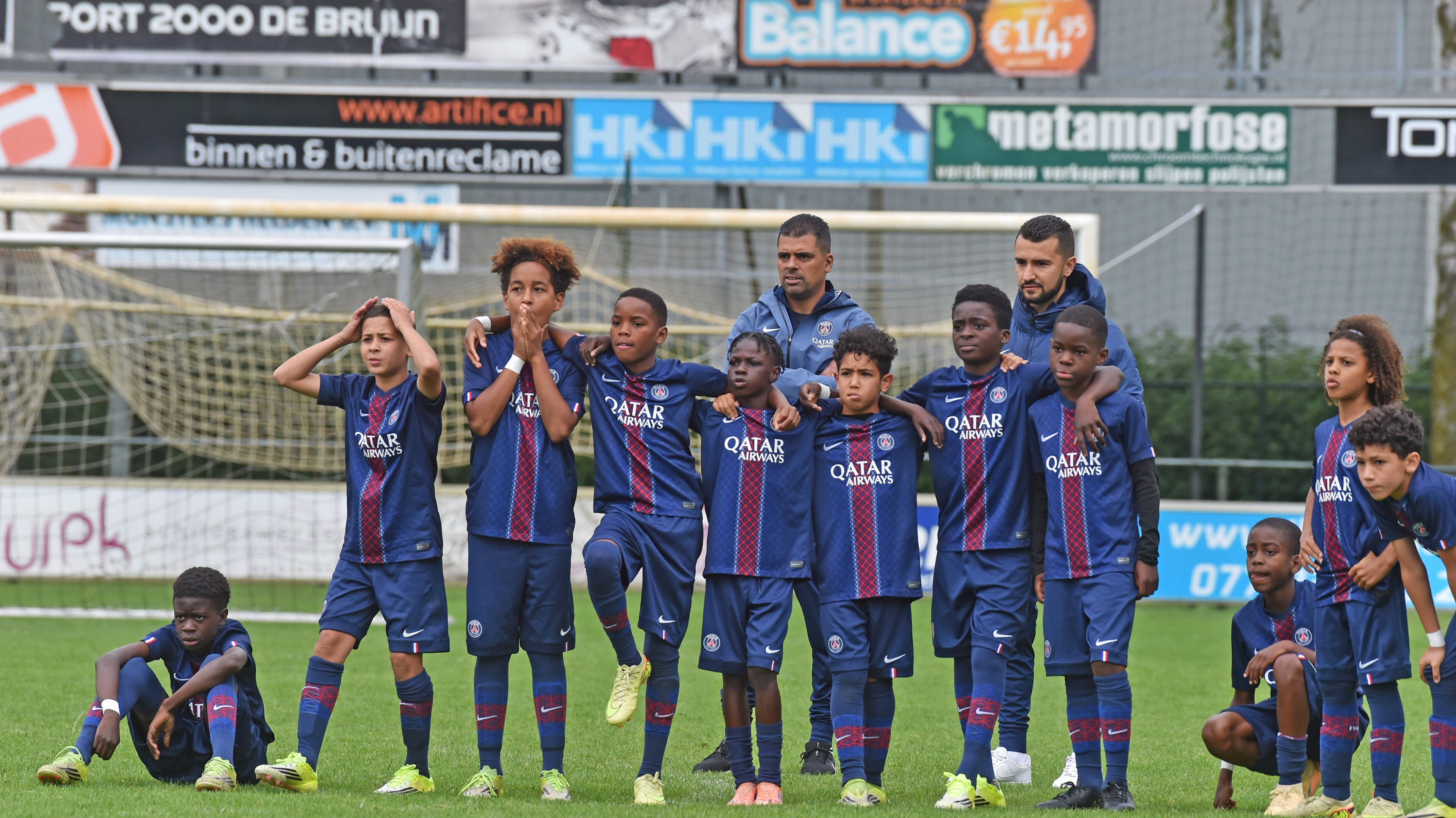 Jens en Lev (12) spelen in Panningen tegen de supertalenten van Paris Saint-Germain: ‘Bij Wittenhors