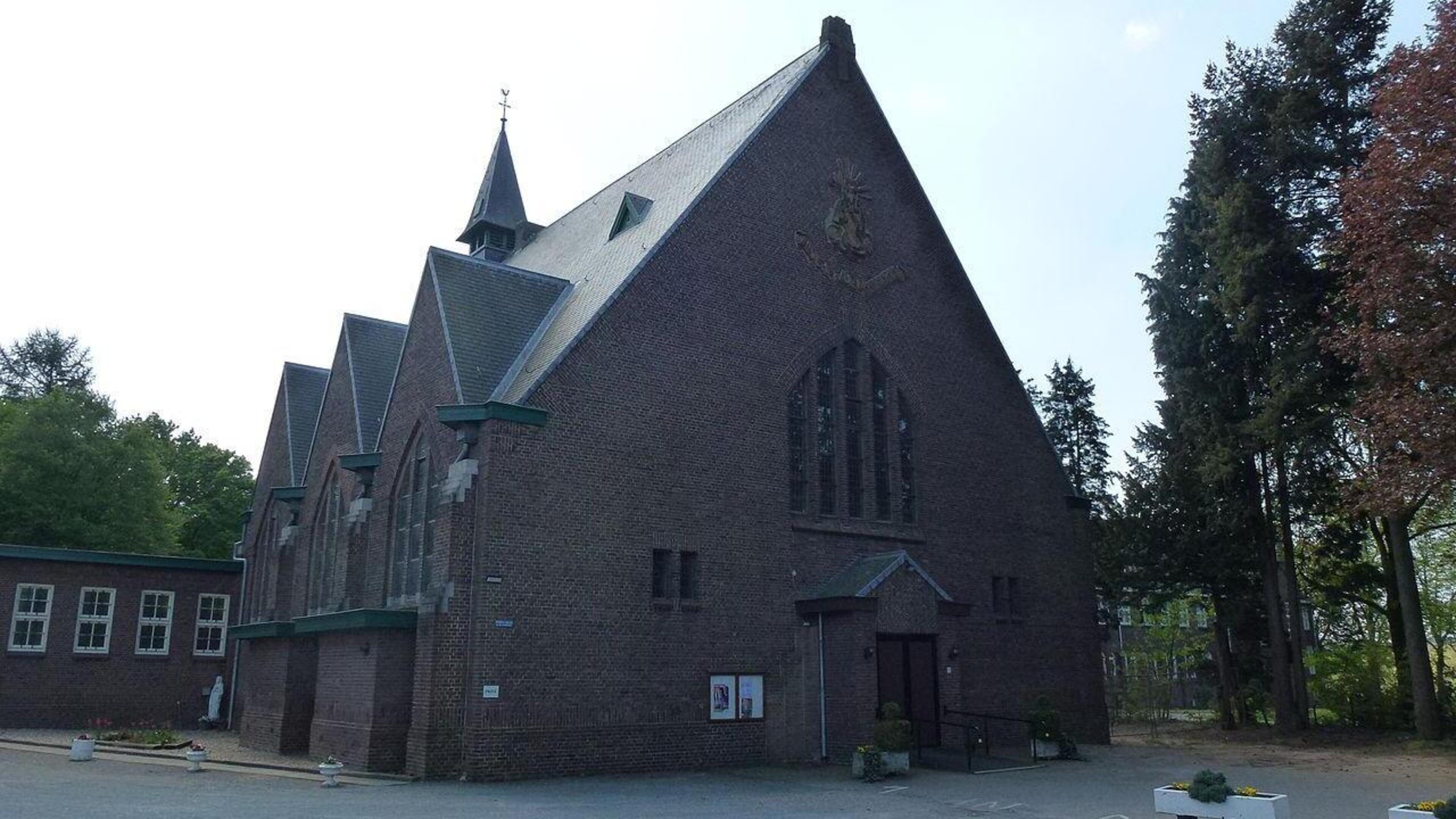 Johannes van Voorst wordt nieuwe pastoor voor samenwerkende parochies Echt, Pey, Sint-Joost, Konings