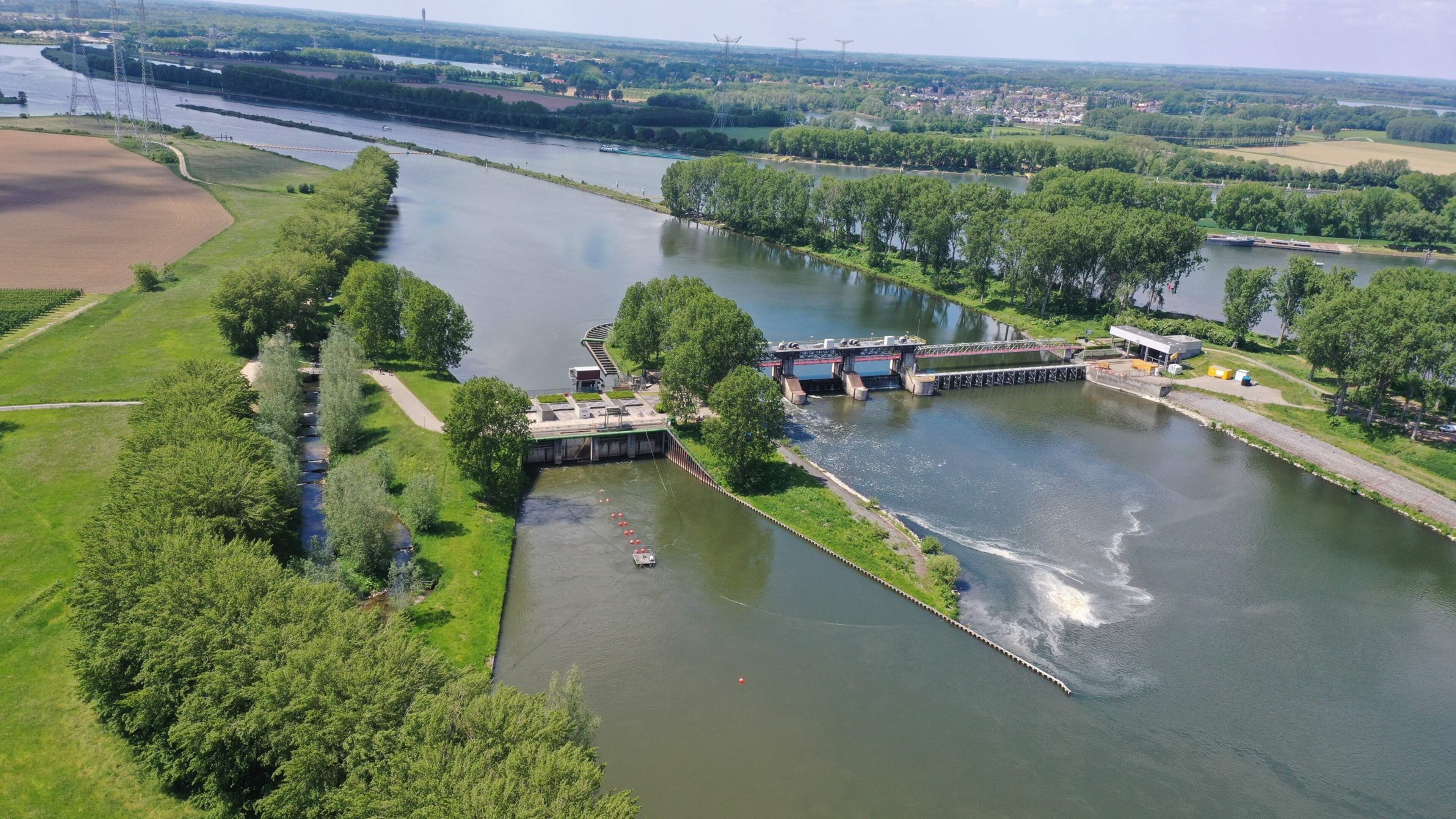 Fietsbrug stuw Linne tijdelijk dicht voor onderhoudswerkzaamheden