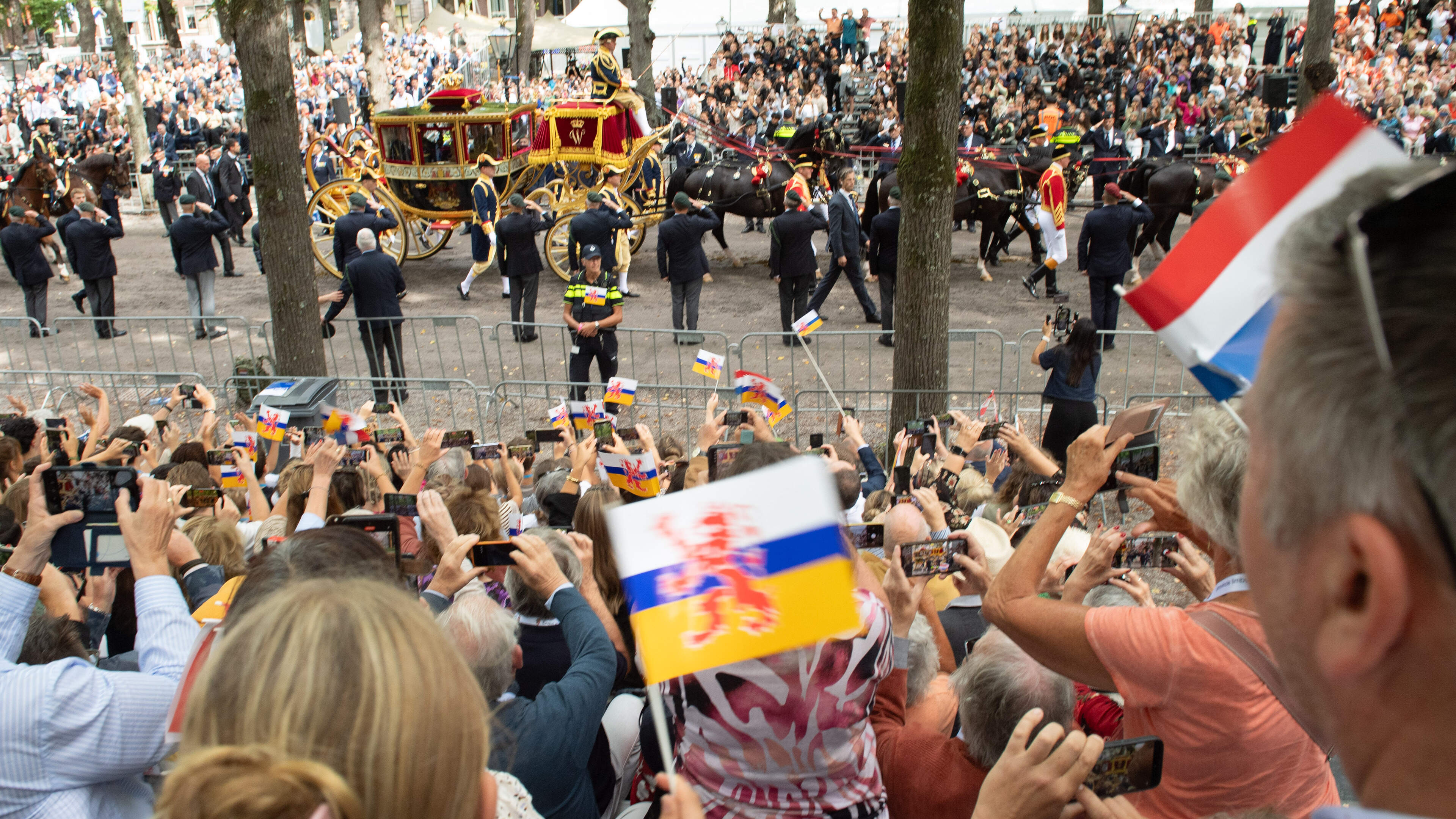 Limburg laat zich op Prinsjesdag zien én horen in Den Haag: ‘Vooral de paarden waren prachtig, maar 