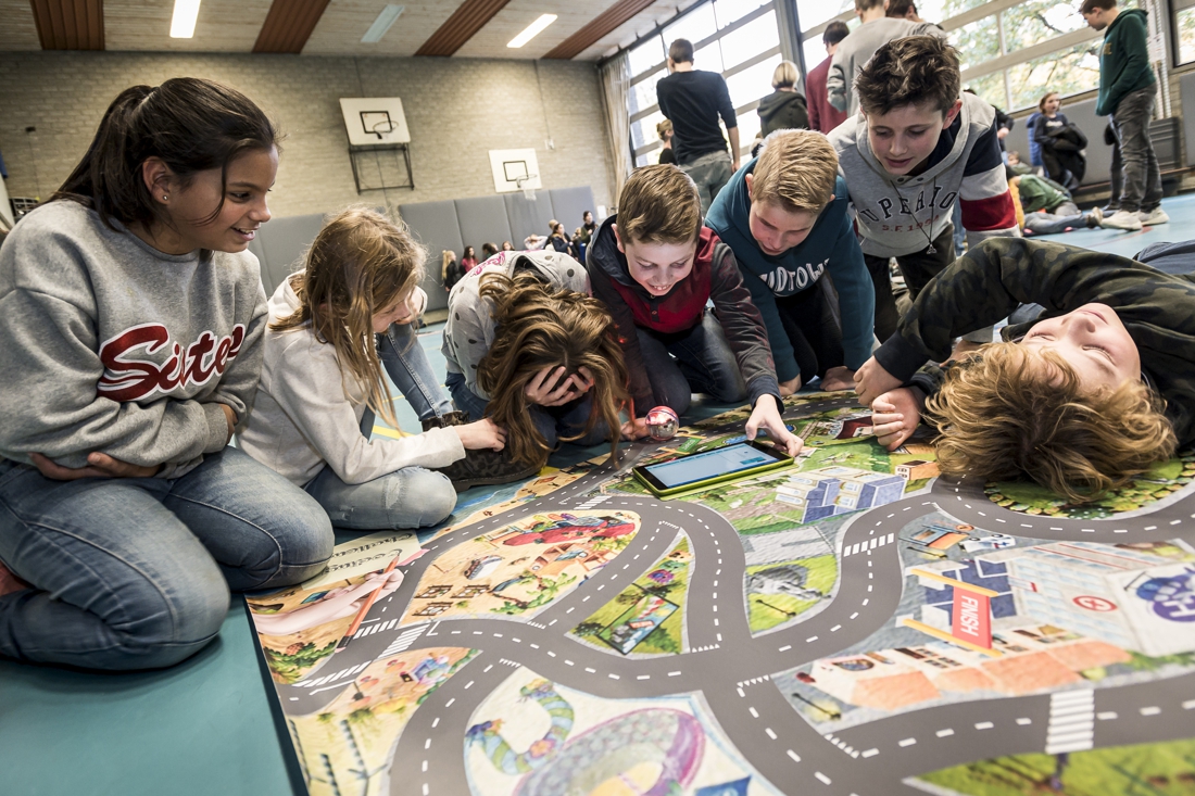 Basisschool De Klink uit Grathem wint Coding Challenge, een kennismaking met technologie