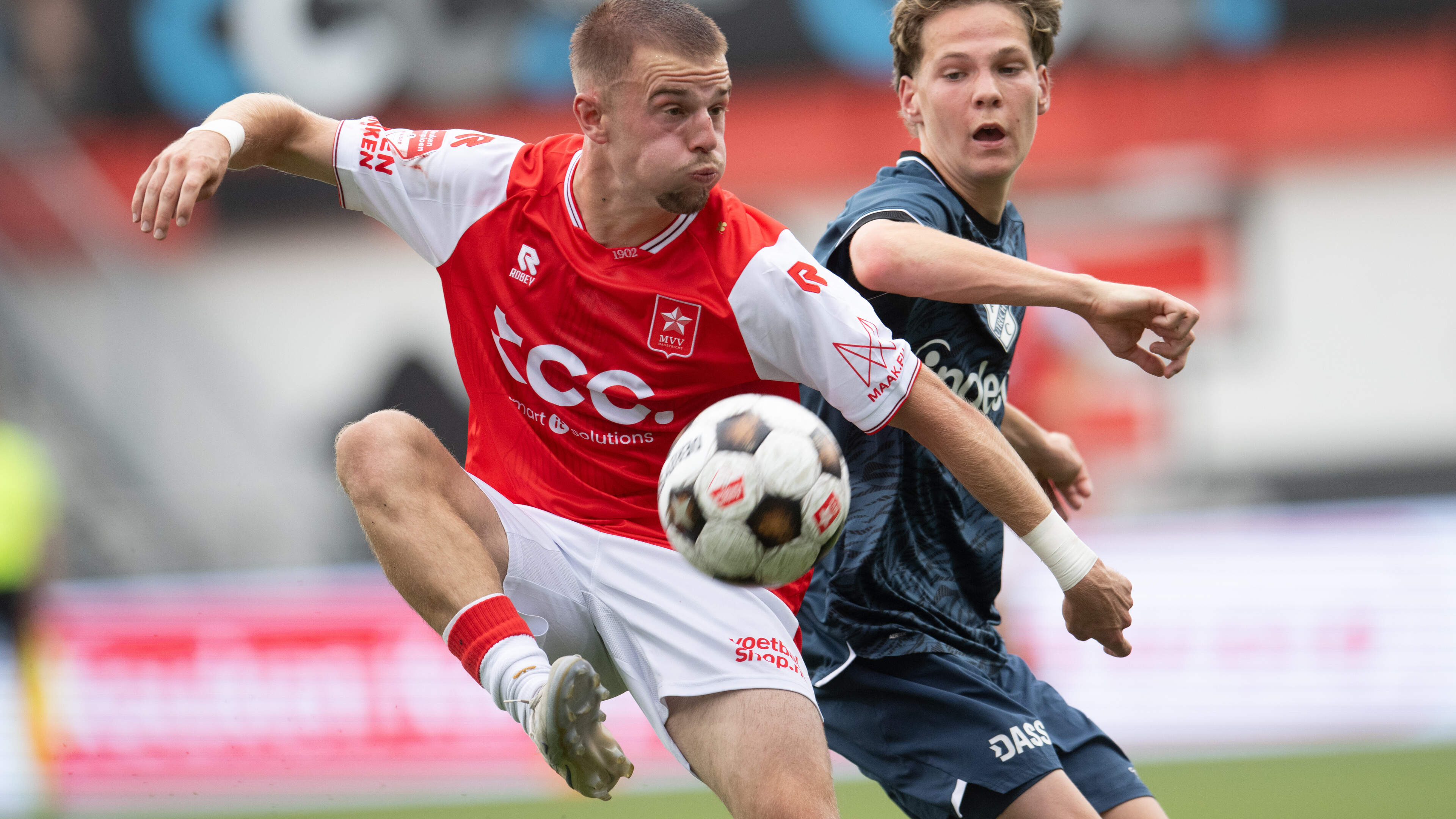 MVV moet schuiven in de verdediging, maar Jonker ligt niet wakker van een tegengoal meer of minder: 