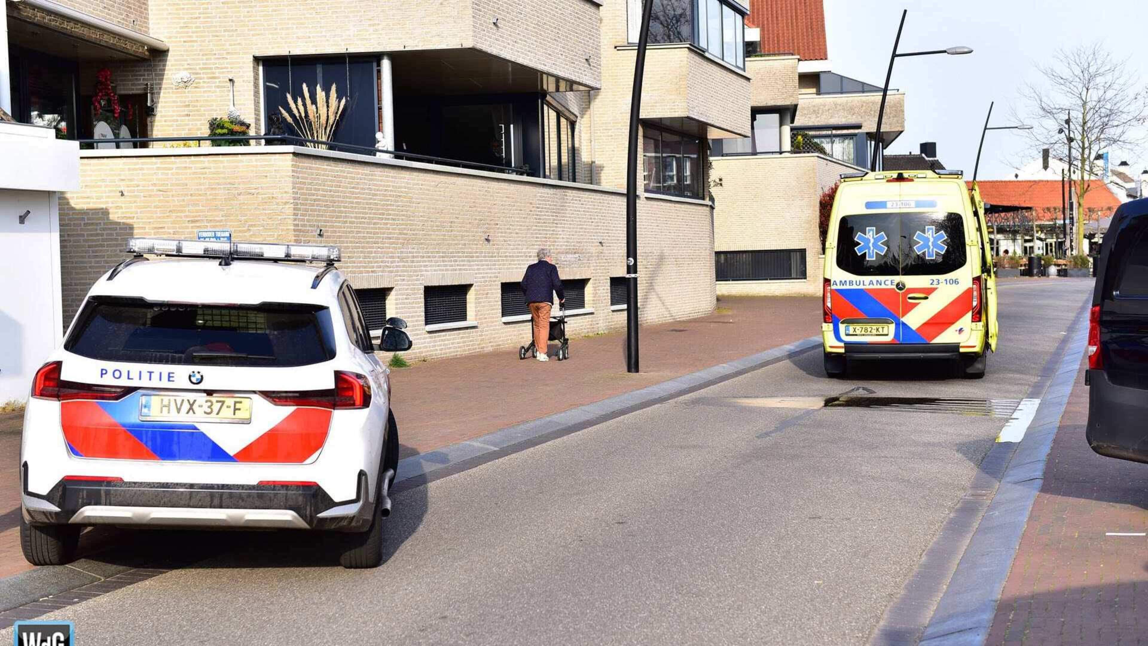 Voetgangster gewond na aanrijding met bestelbus in Nederweert.