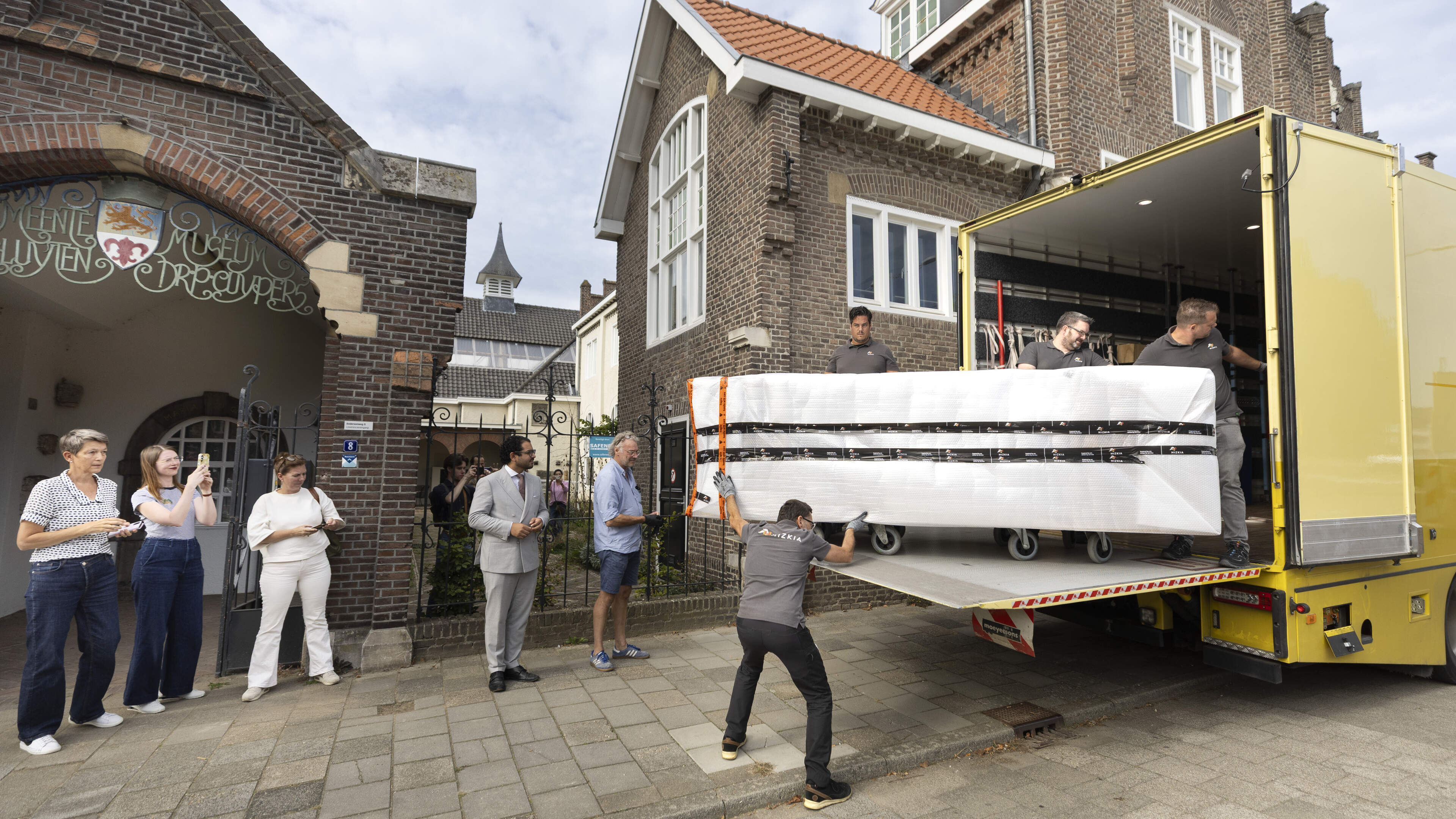 De troon van koning Willem-Alexander is terug in Limburg, op de plek waar hij werd gebouwd: ‘We moge