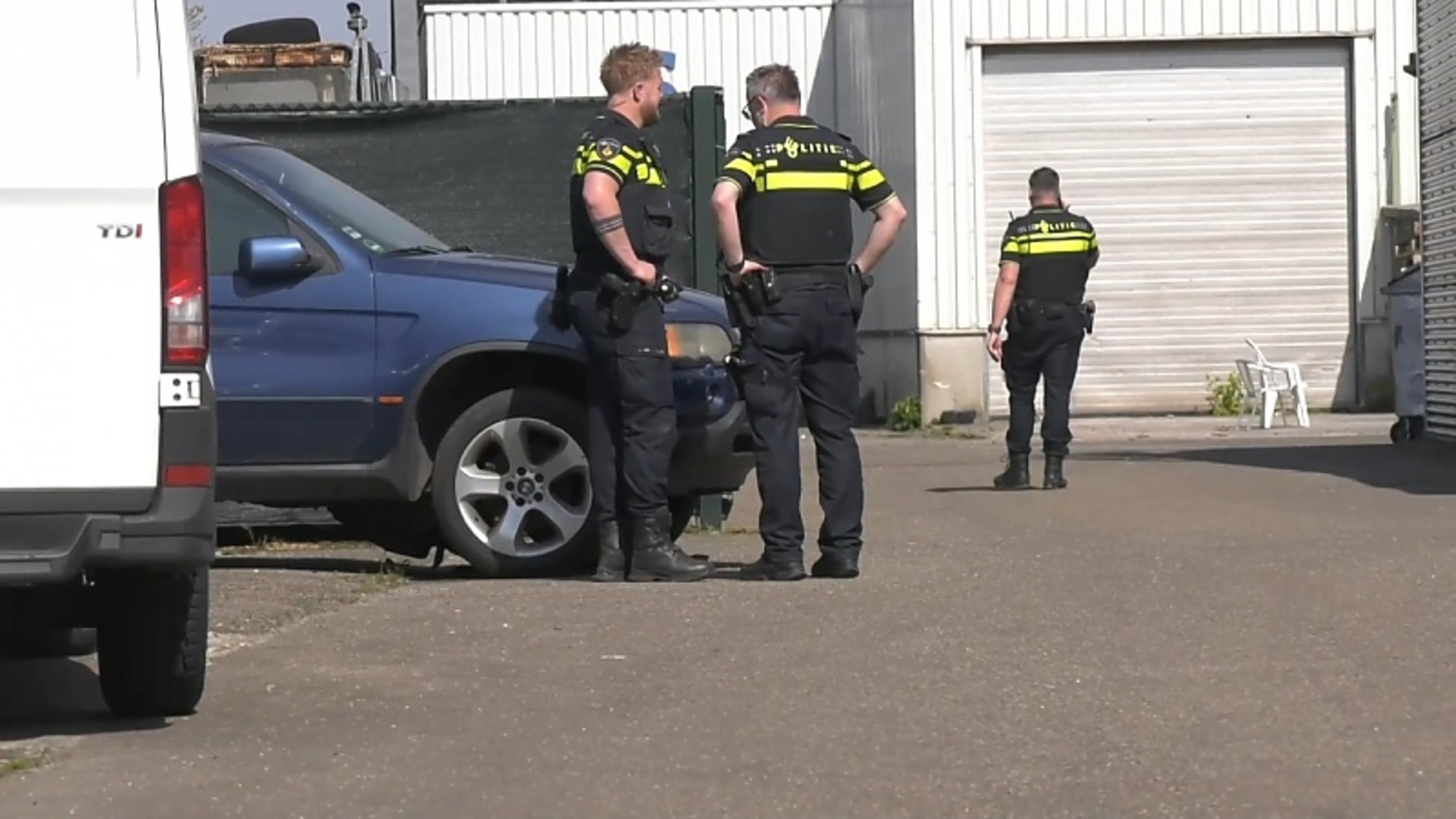 Melding van schietpartij bij bedrijf in Reuver, politie doet onderzoek