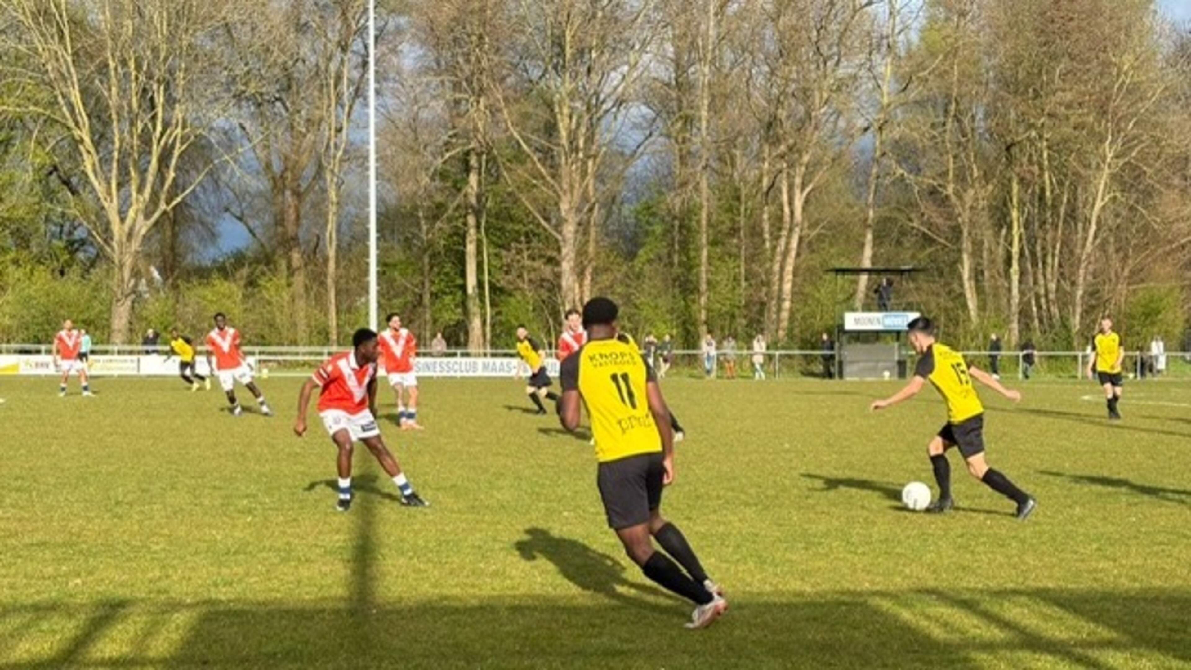 SV Meerssen gaat thuis kopje onder tegen RBC: ‘Die eerste helft was gewoon slecht van onze kant’