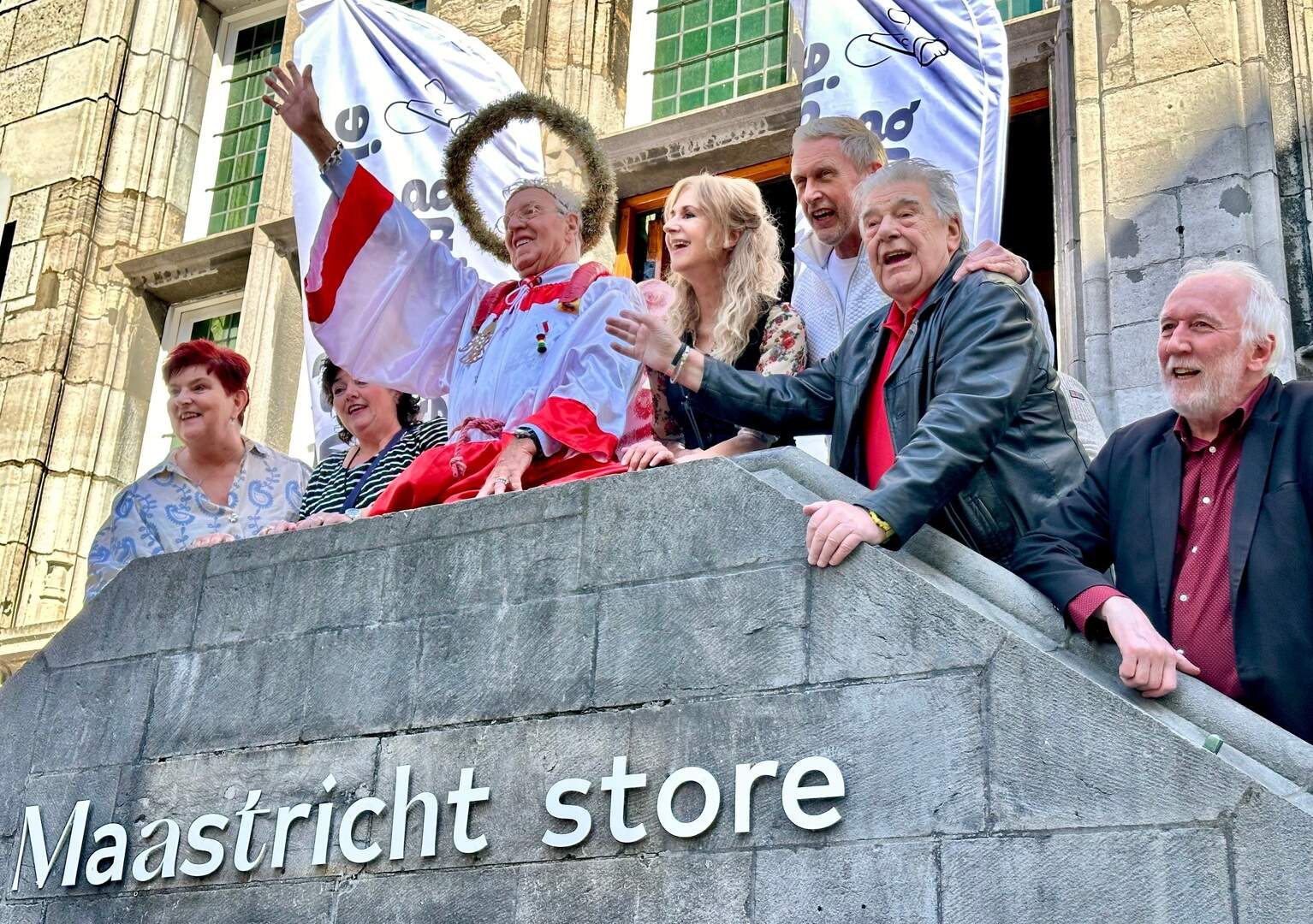 Optreden lokale artiesten in centrum Maastricht afgeblazen, Frans ...