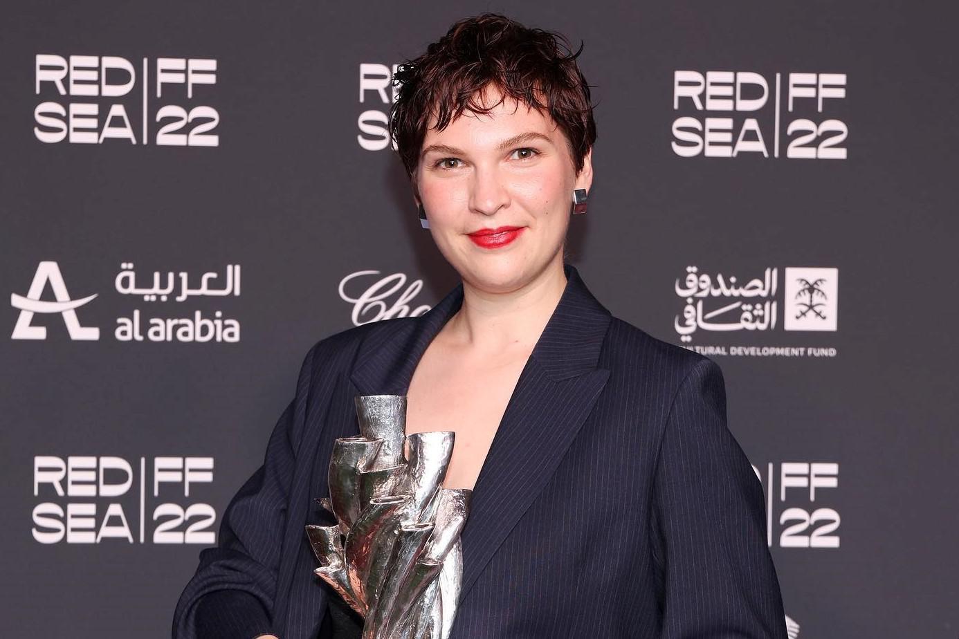 Regisseuse Celine Daemen (27) uit Schimmert wint opnieuw internationale prijs met haar virtuele oper