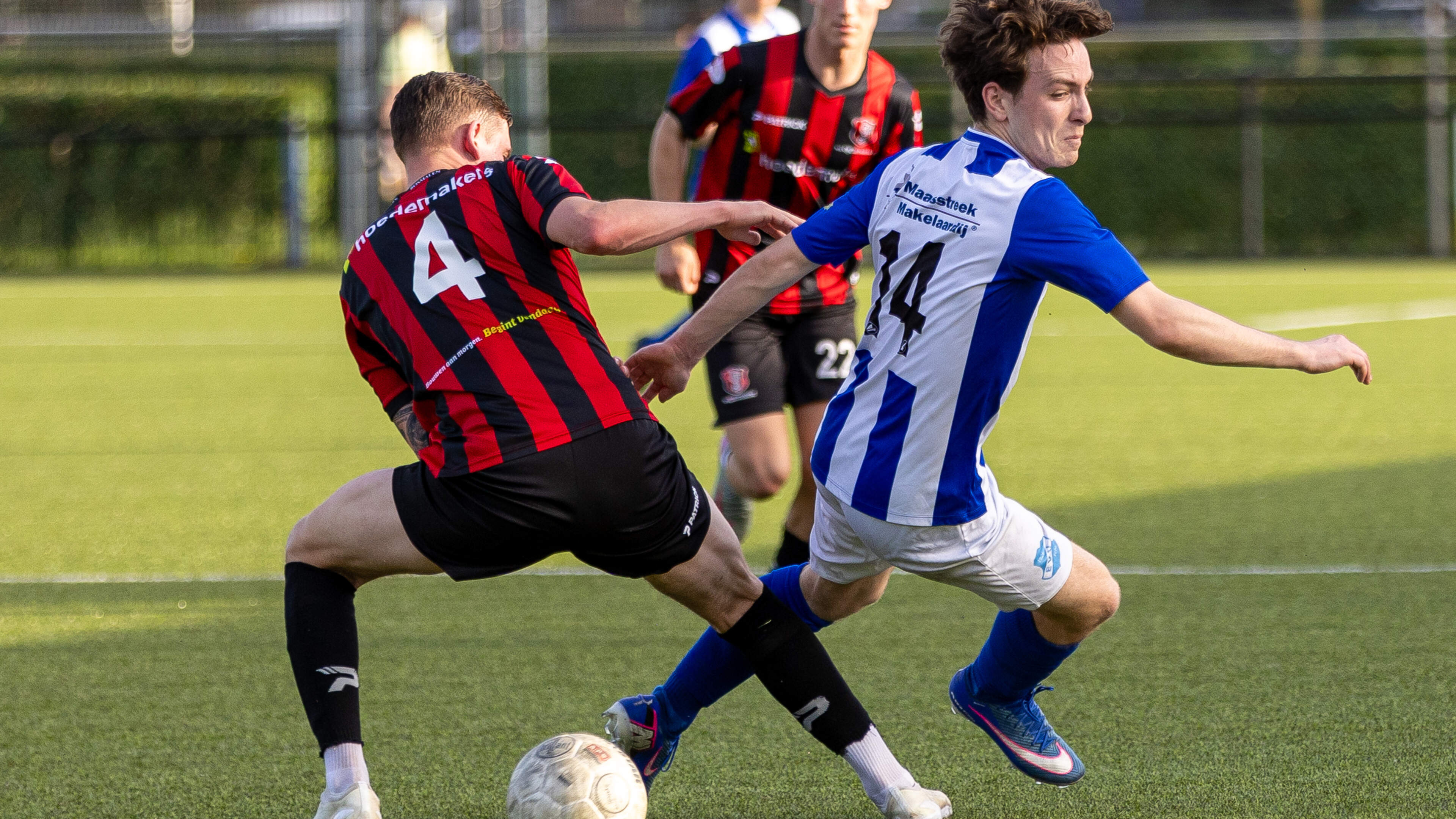 Ondanks onthutsende nederlaag speelt EVV toch nacompetitie: ‘Deze nederlaag is een regelrechte blama