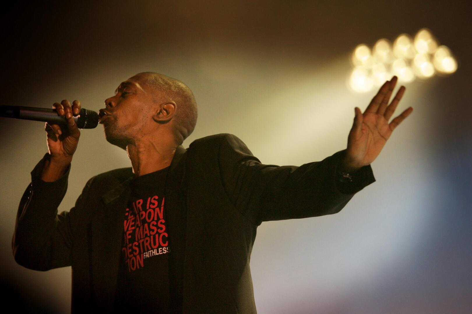 Vrachtwagen arriveert te laat: optredens Faithless, The Last Dinner ...