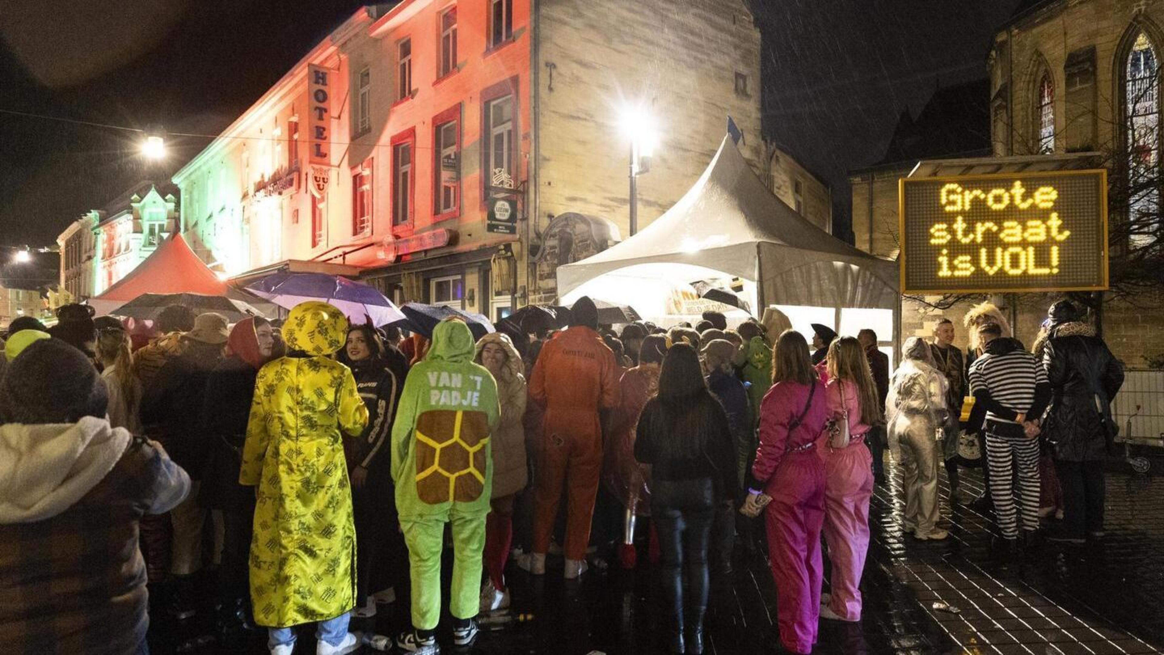 Auw Wieverbal Valkenburg komt met nieuw ticketsysteem na te grote drukte vorig jaar: maximaal 2000 c