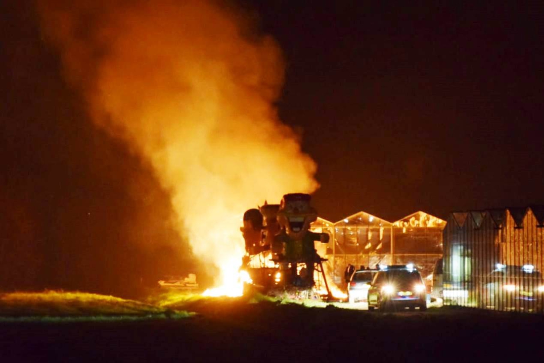 Brandmelding blijkt ‘opruimen’ van carnavalswagen