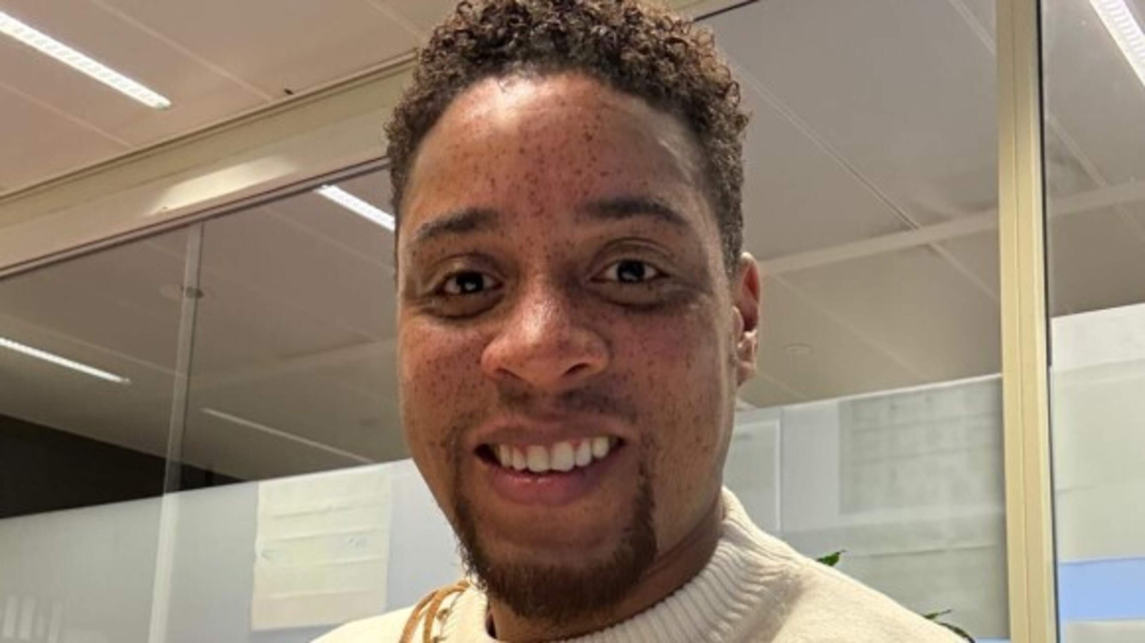 Joël Aquino is nieuw aanspreekpunt voor vragen over afval in Valkenburg en Maastricht