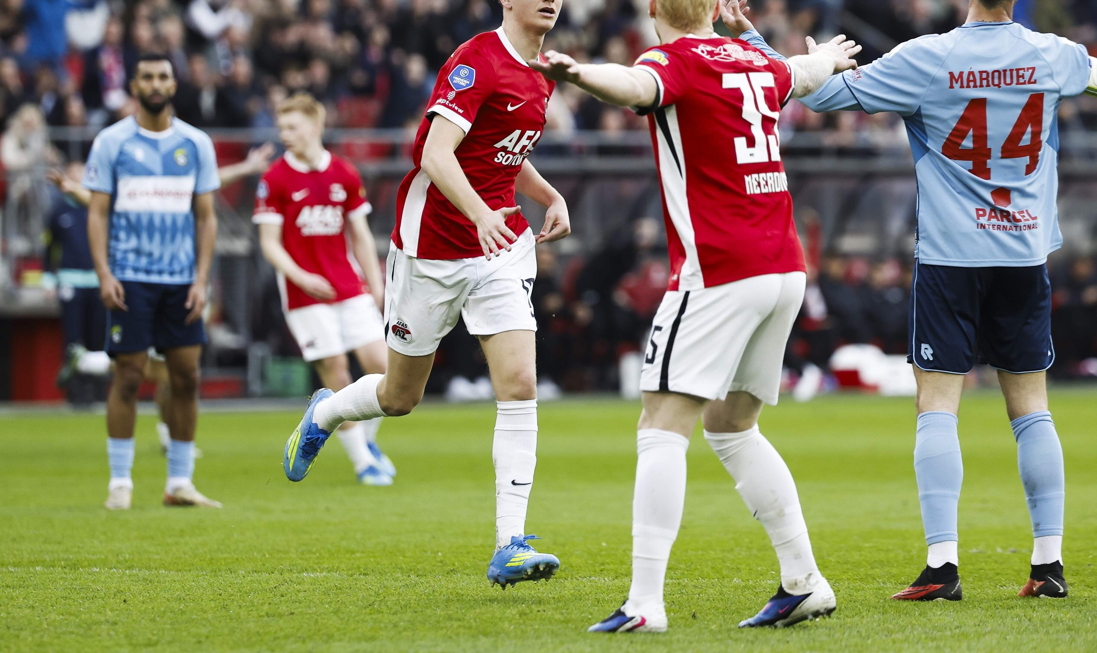 Na drie rampminuten tegen AZ kan een gemankeerd Fortuna Sittard de spanning niet meer terugbrengen