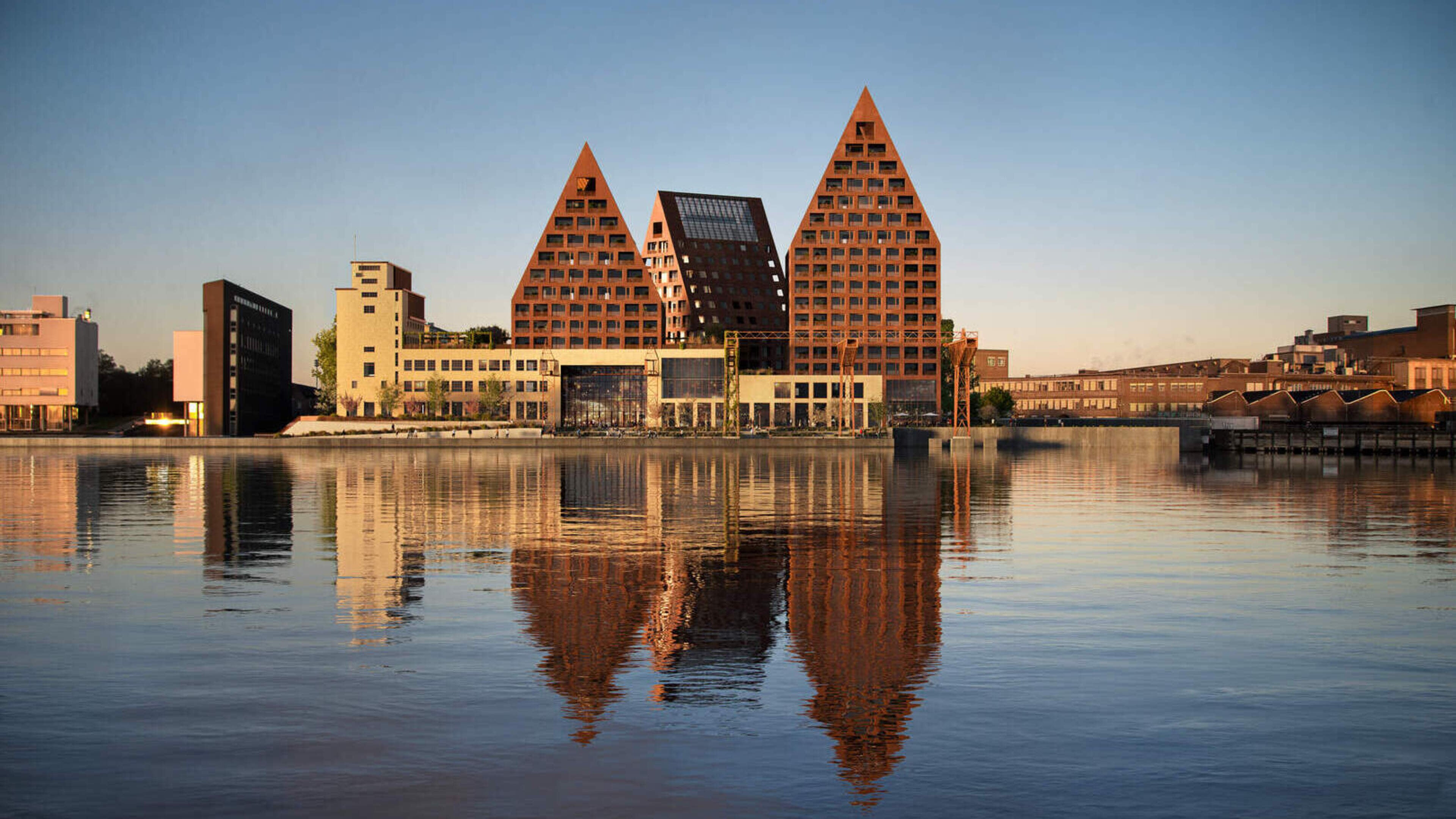 Maastricht wil bouw studentenstudio’s vlottrekken na brandbrief van ontwikkelaars woontorens The M