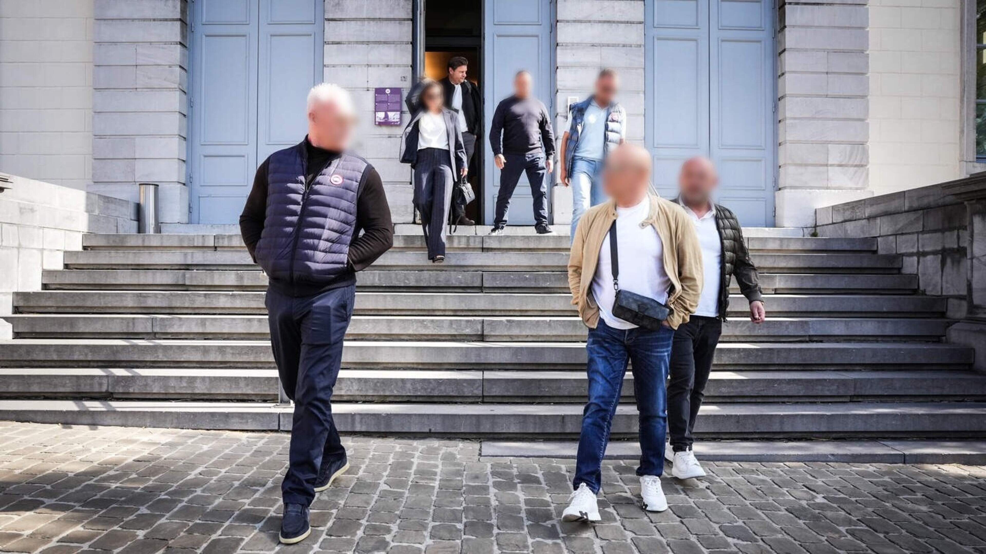 Megaproces Costa eindigt met jarenlange celstraffen voor boekhouder Joep (42) uit Schinnen en vader 