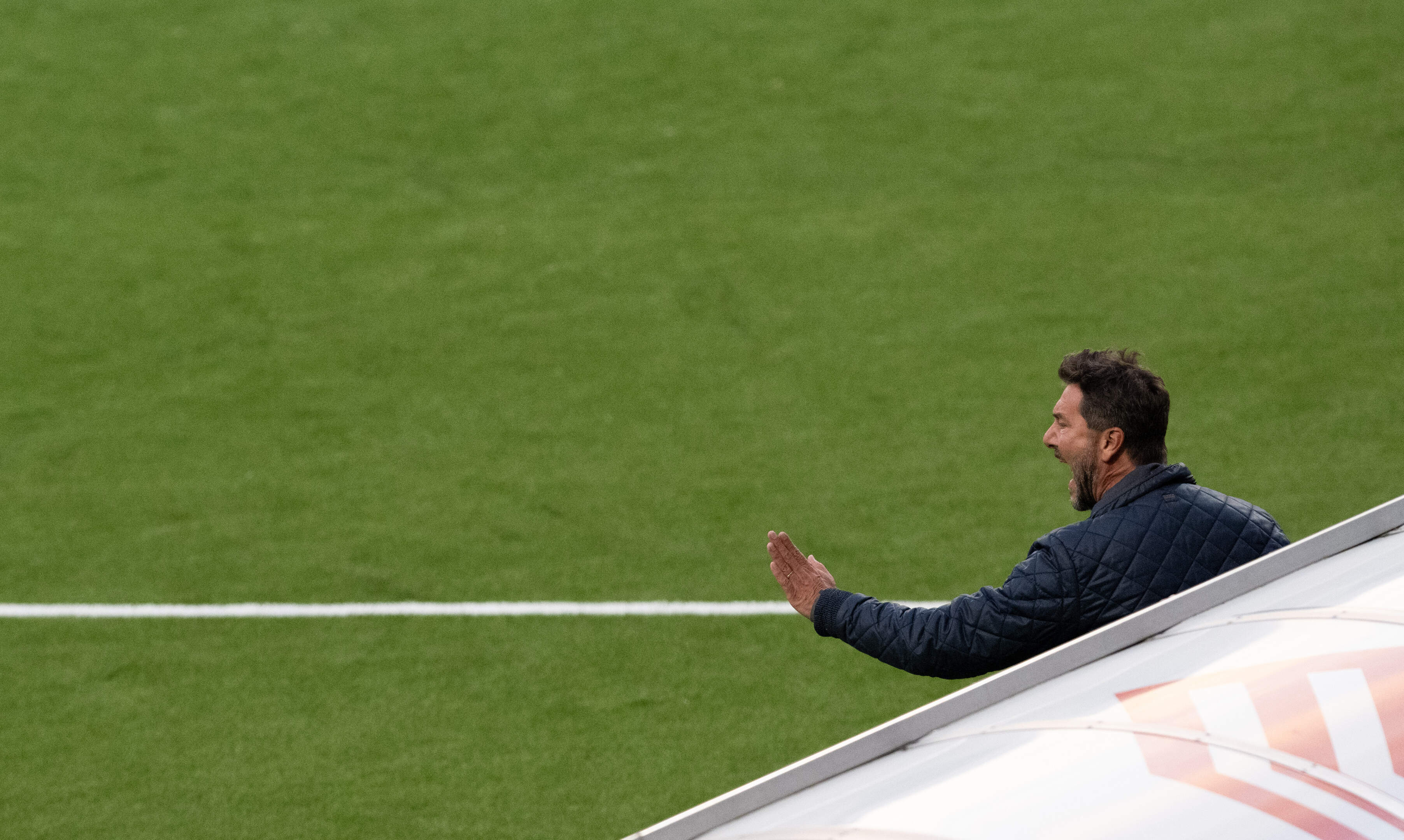 Vertrekkend MVV-coach wil genieten tijdens laatste duel, én geen laatste worden: ‘Maar welke plek he