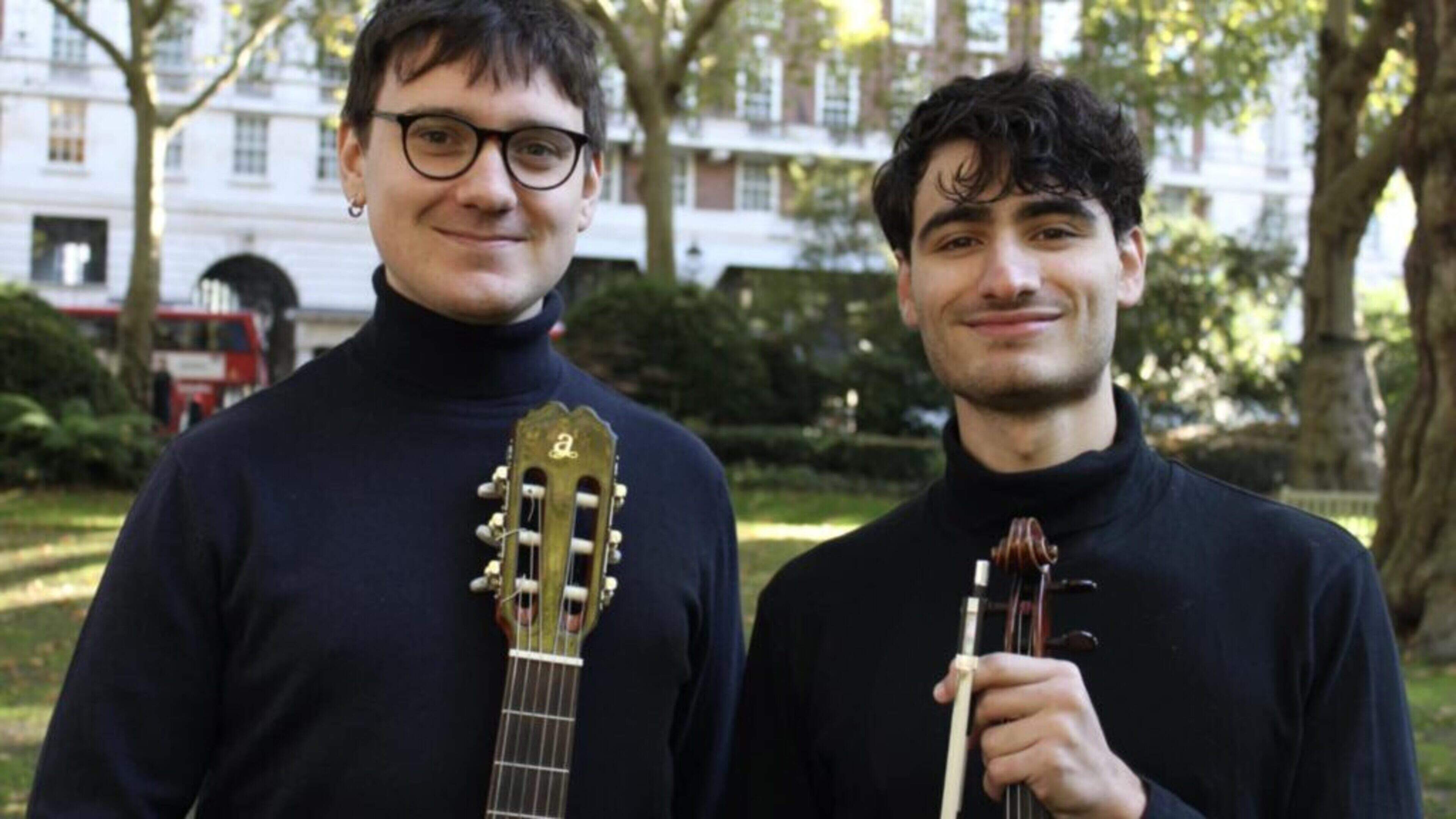 Koffieconcert met composities voor gitaar en viool door Duo Hafdar