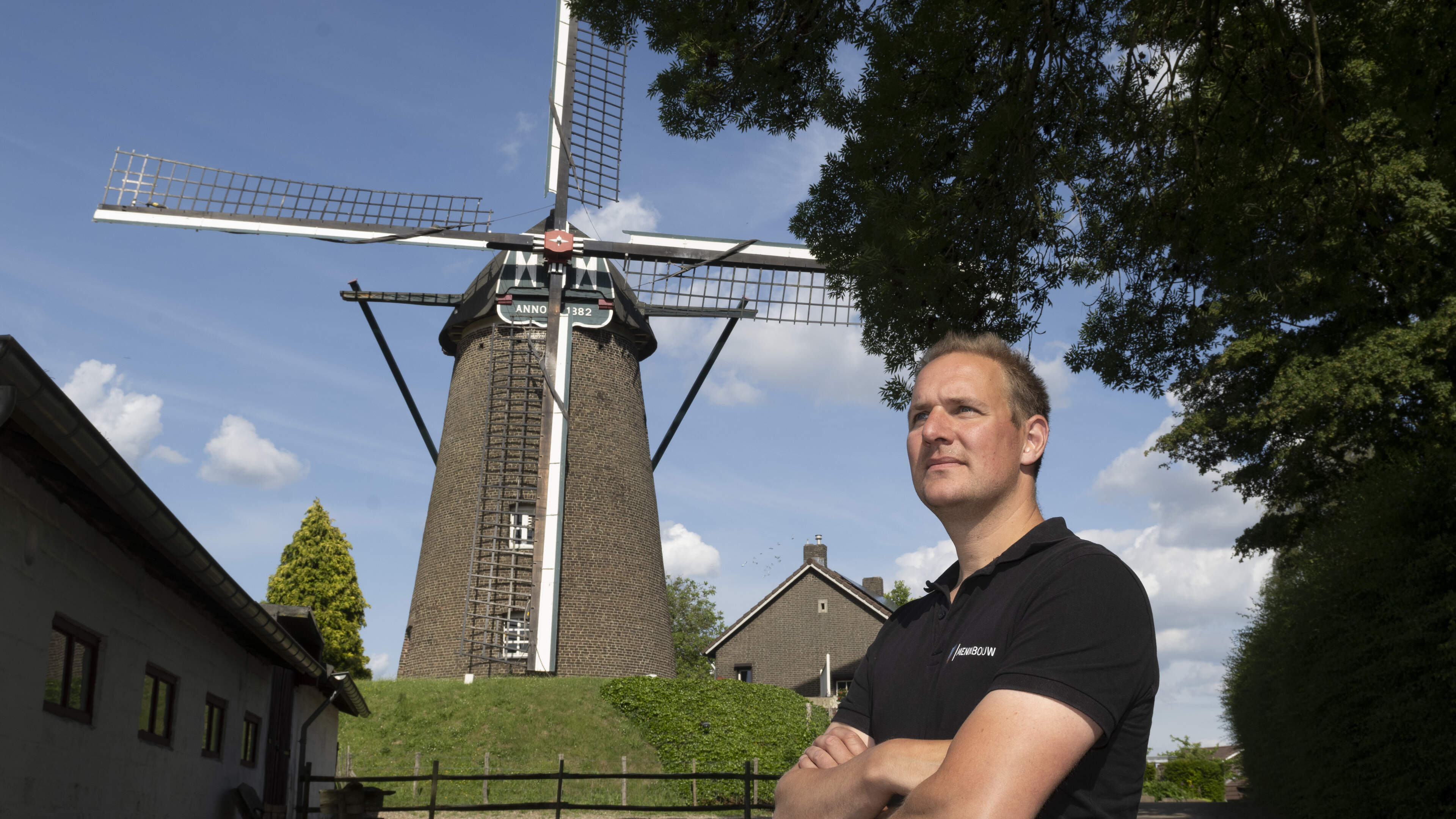 Ondernemer Michiel (36) kocht molen in Nuth voor een euro: ‘Heb zelf ook meer vraagtekens dan antwoo