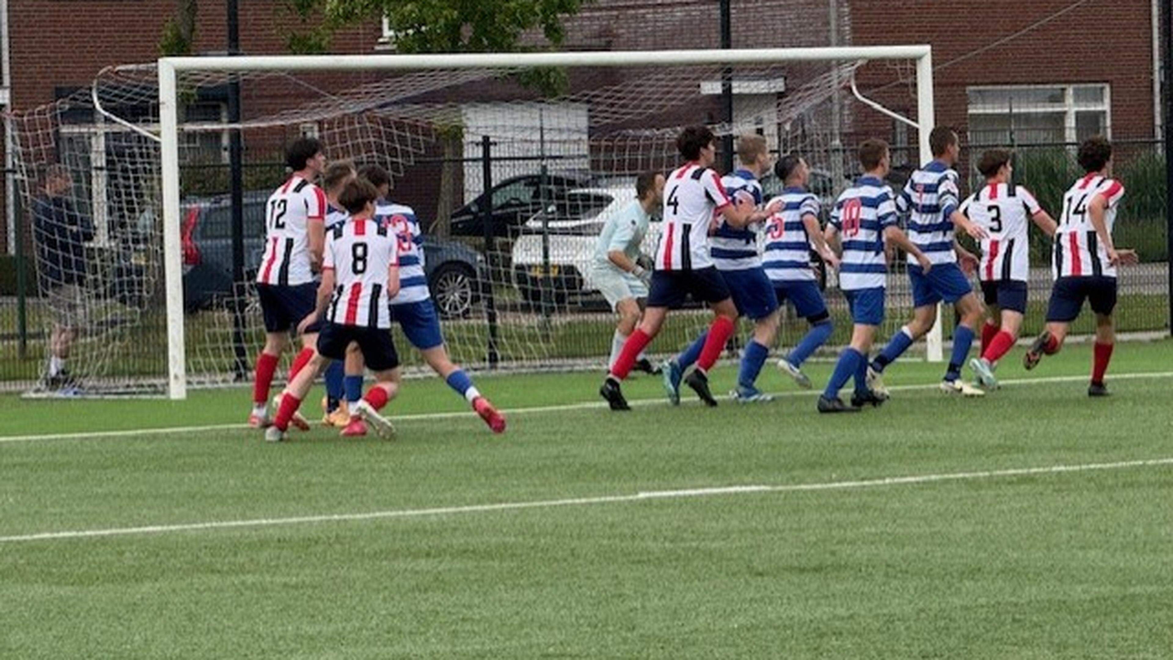 Linne bereikt nacompetitiefinale na zege op DBSV: ‘Goed gesprek gehad tijdens de rust’
