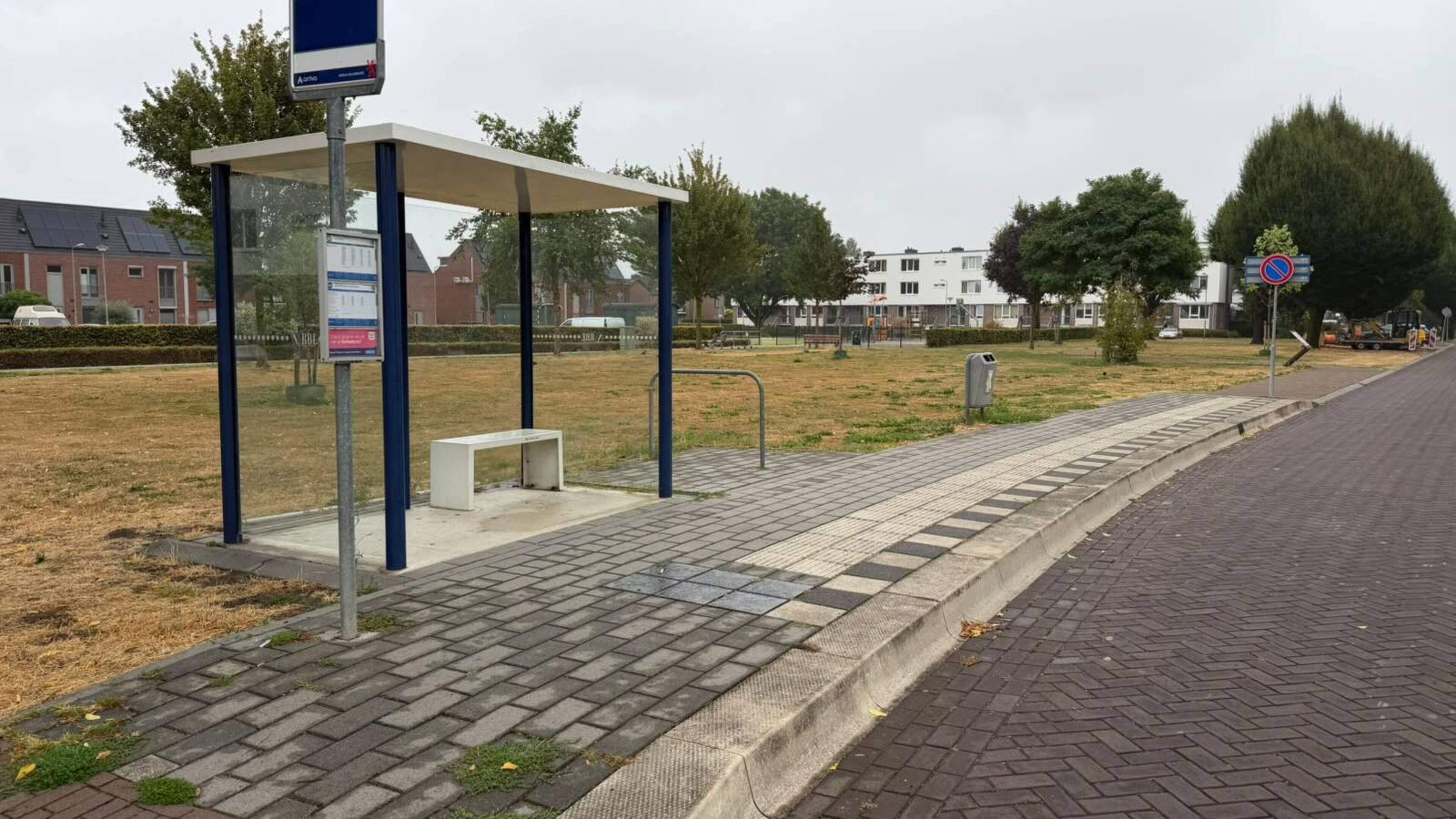 Buschauffeur in elkaar geslagen nadat hij zwartrijders heeft geconfronteerd in Eijsden: minderjarige