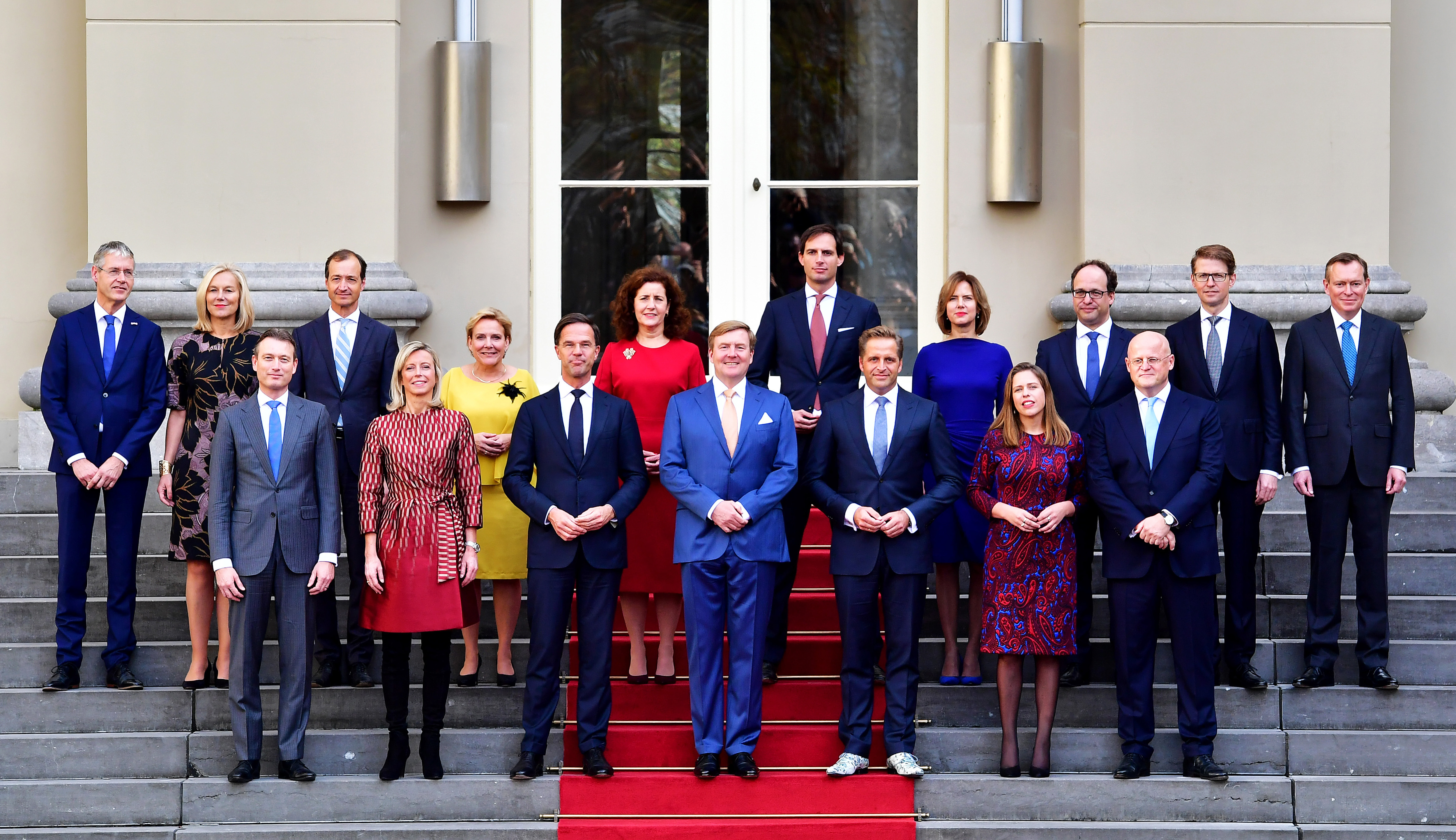 Kabinet-Rutte III door koning Willem-Alexander beëdigd | De Limburger