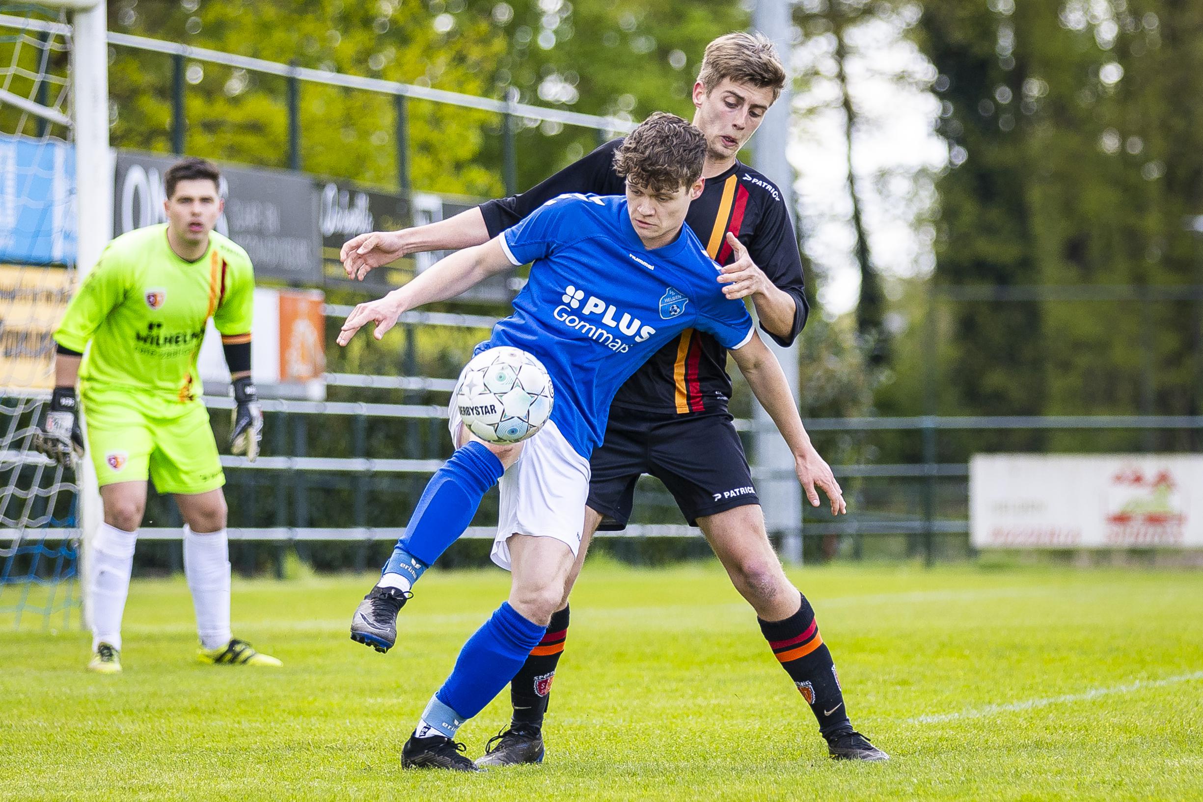 Helden heeft de titel na gemiste penalty in blessuretijd nog niet ...