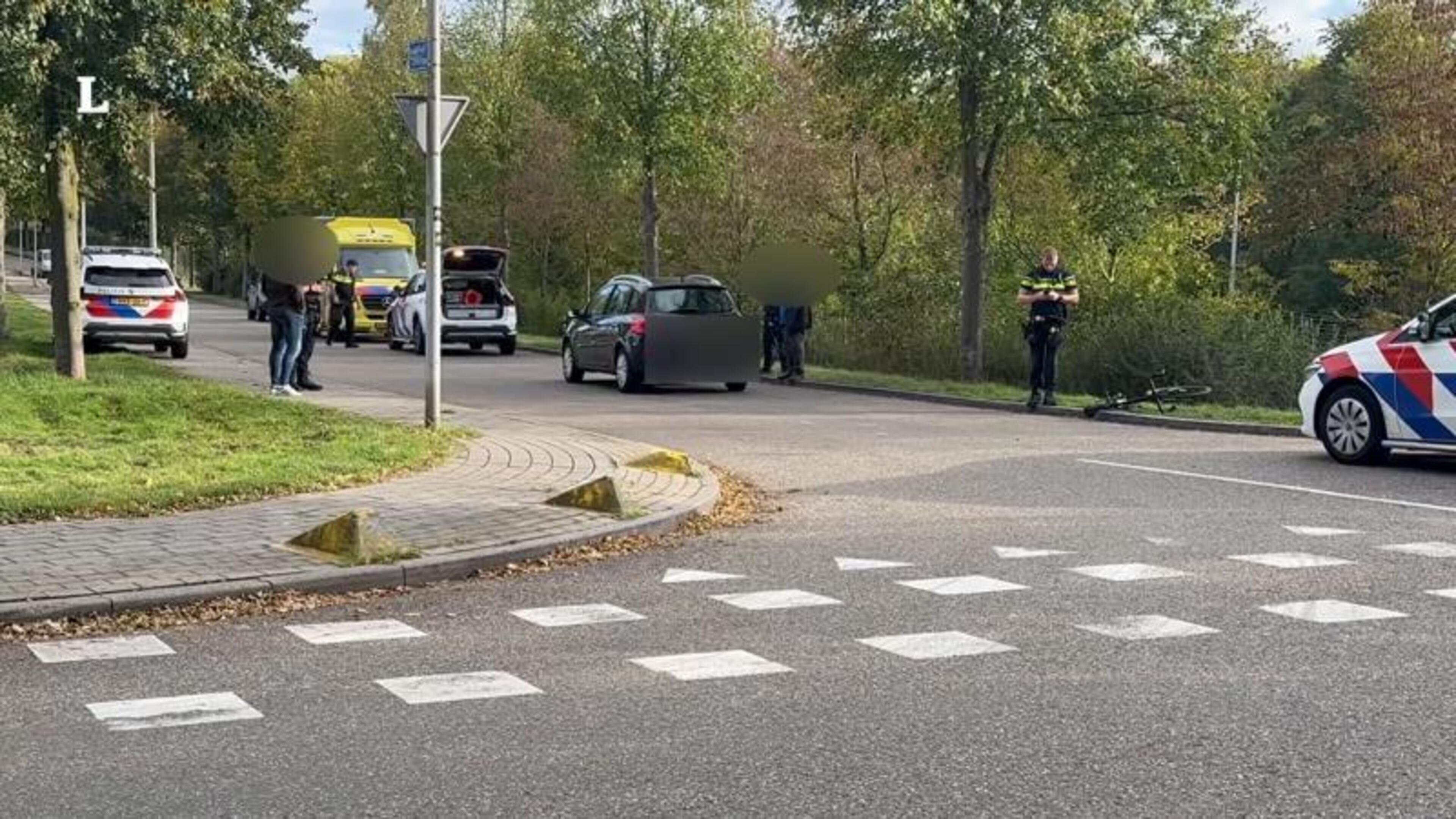 Fietser gewond na botsing met auto in Hoensbroek
