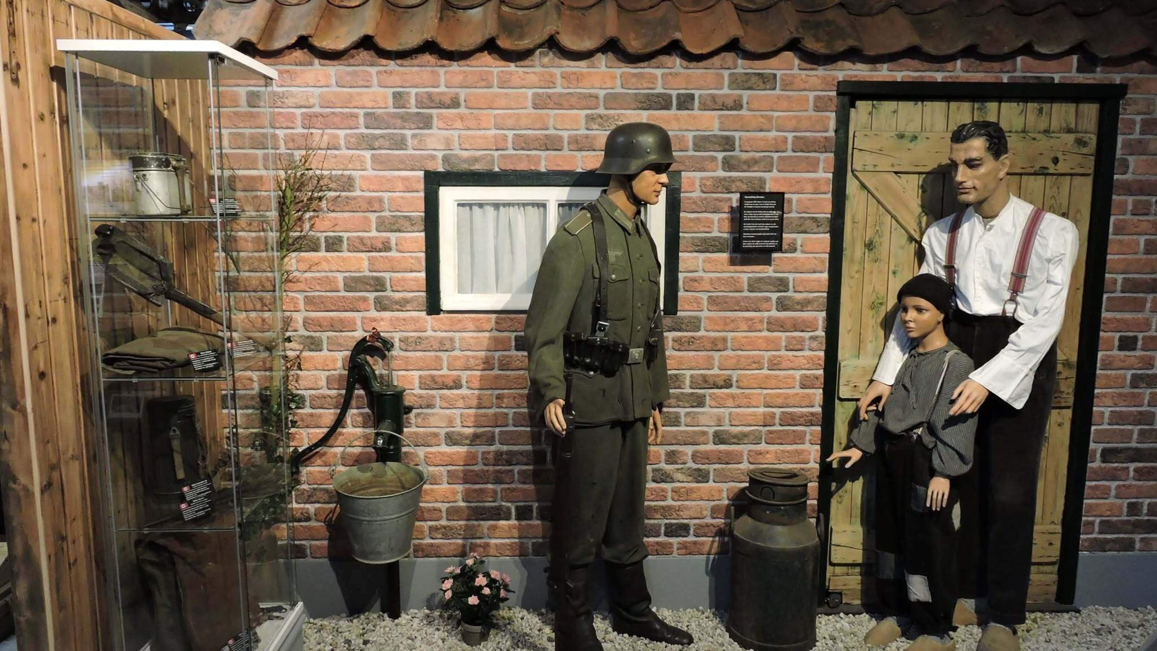 Fietsen en wandelen door het oorlogsverleden van Horst aan de Maas met nieuwe tour ‘Voetsporen uit ’