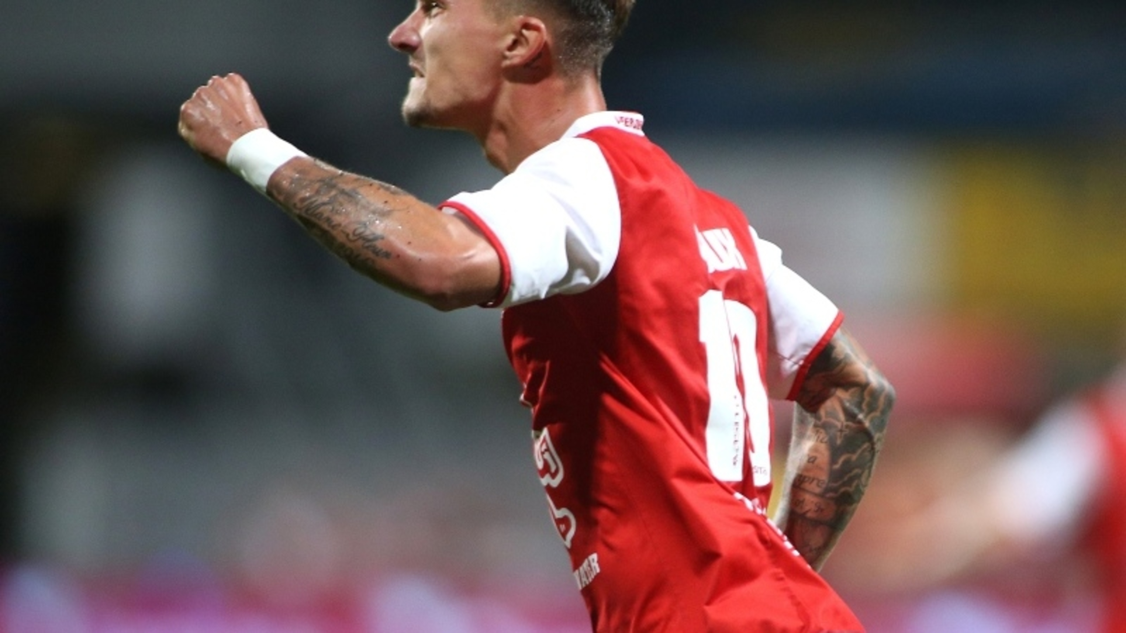 Nieuw record voor Nederland: 582 transfers