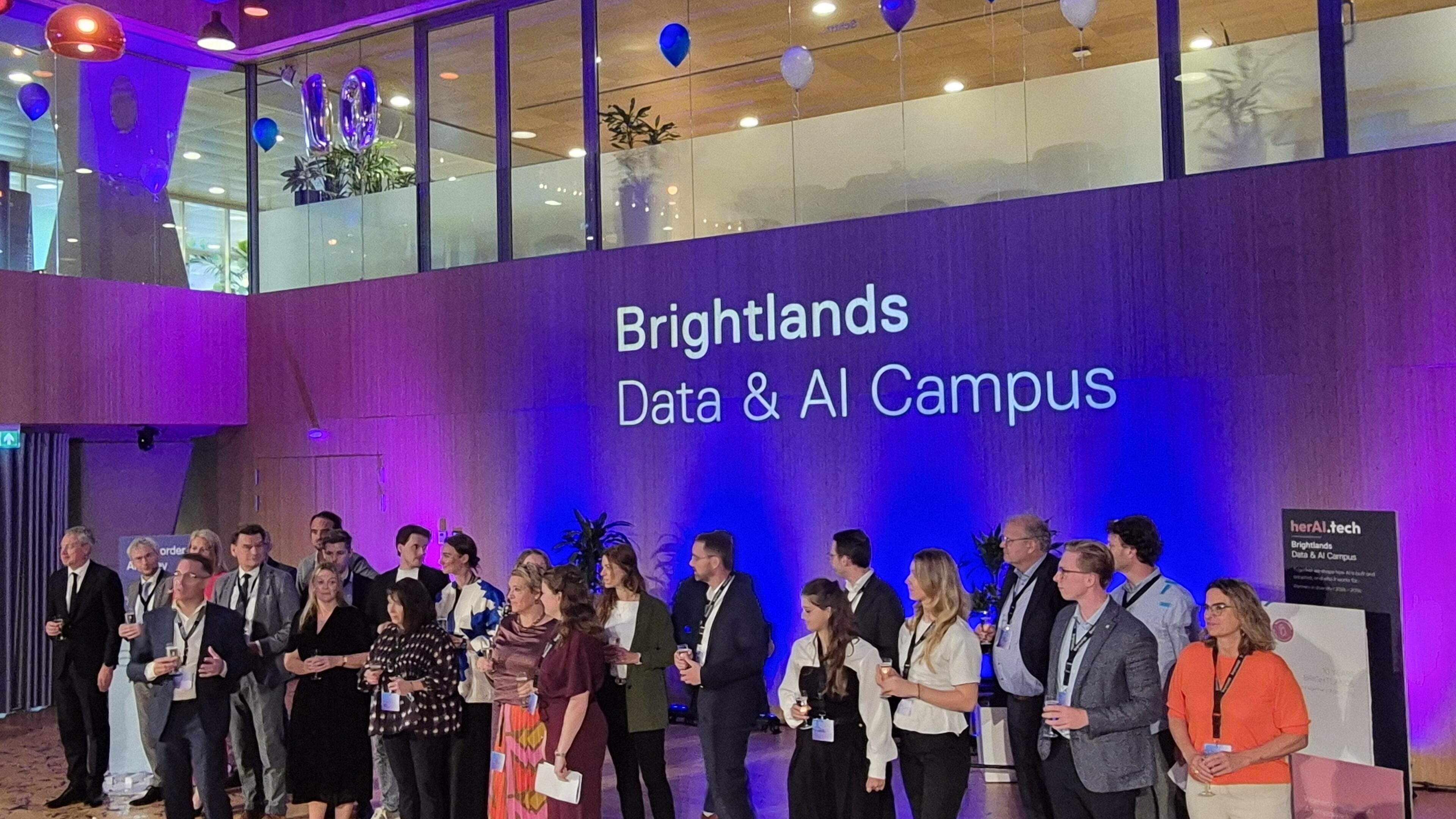 Jarige campus in Heerlen begint met Aken en Hasselt de ‘Crossborder AI Valley’: start-ups krijgen sn