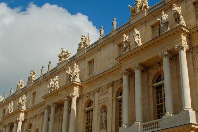 Paleis van Versailles ontruimd wegens brand