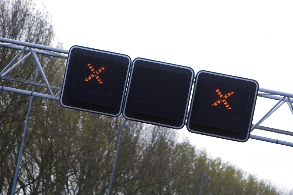 Nachtelijke afsluiting A2 tussen Born en Roosteren