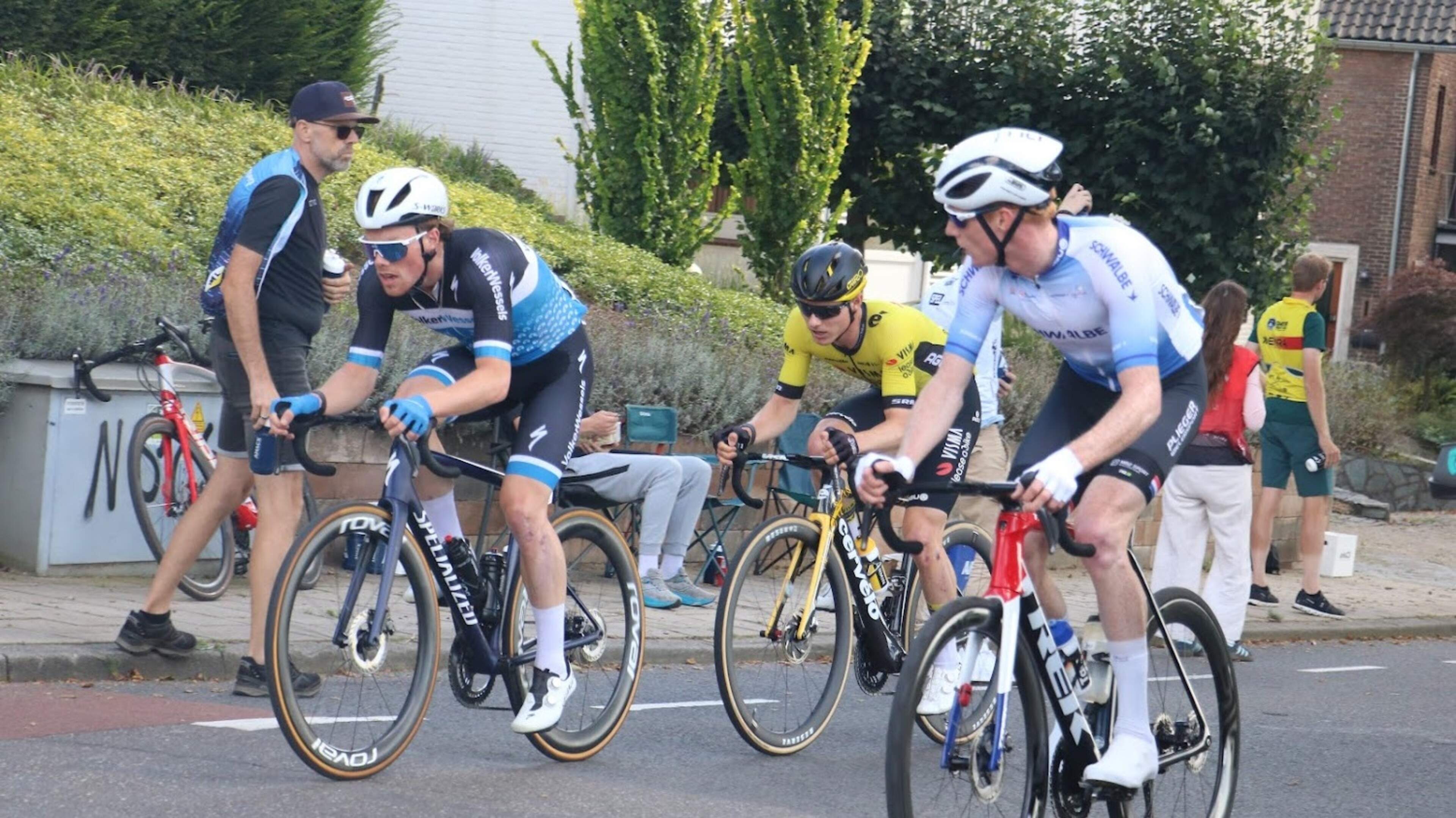 Streep door 28ste editie van Eurode Omloop: organisatie krijgt parcourswijziging niet op tijd rond