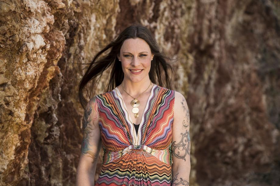 Floor Jansen nu ook in Nederland een ster: ‘Ik ben een maedje van ’t zuuje, al spreek ik geen dialec