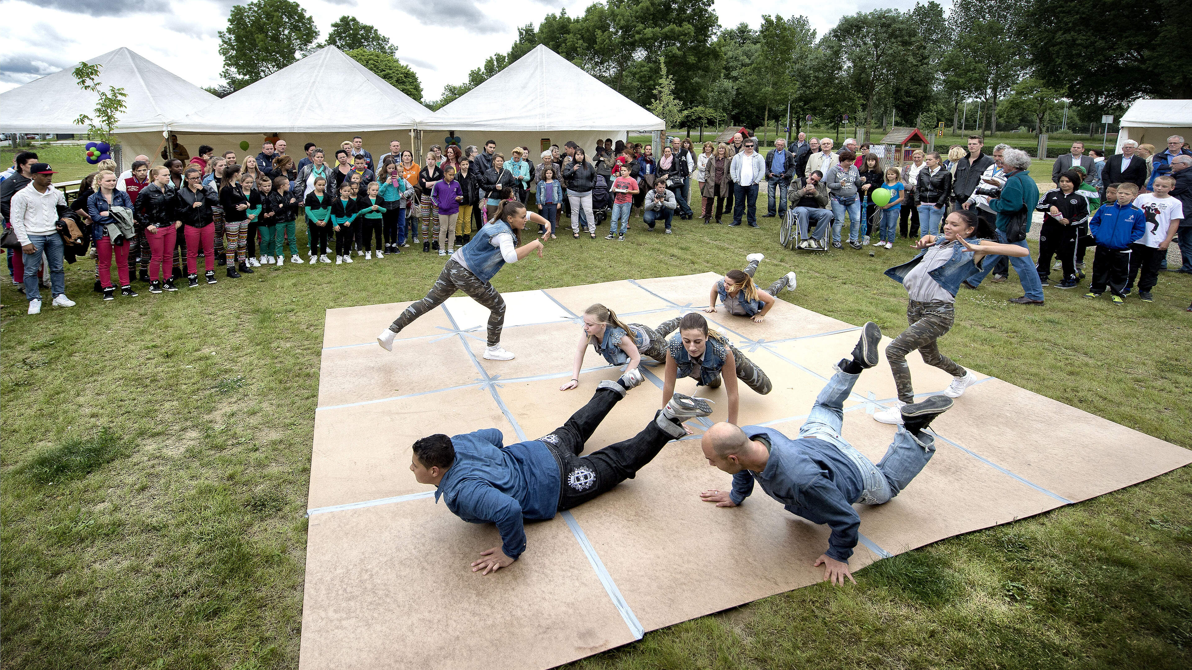 Passart in Heerlen houdt grootste Burendag van Nederland: ‘De wijk verdient het’