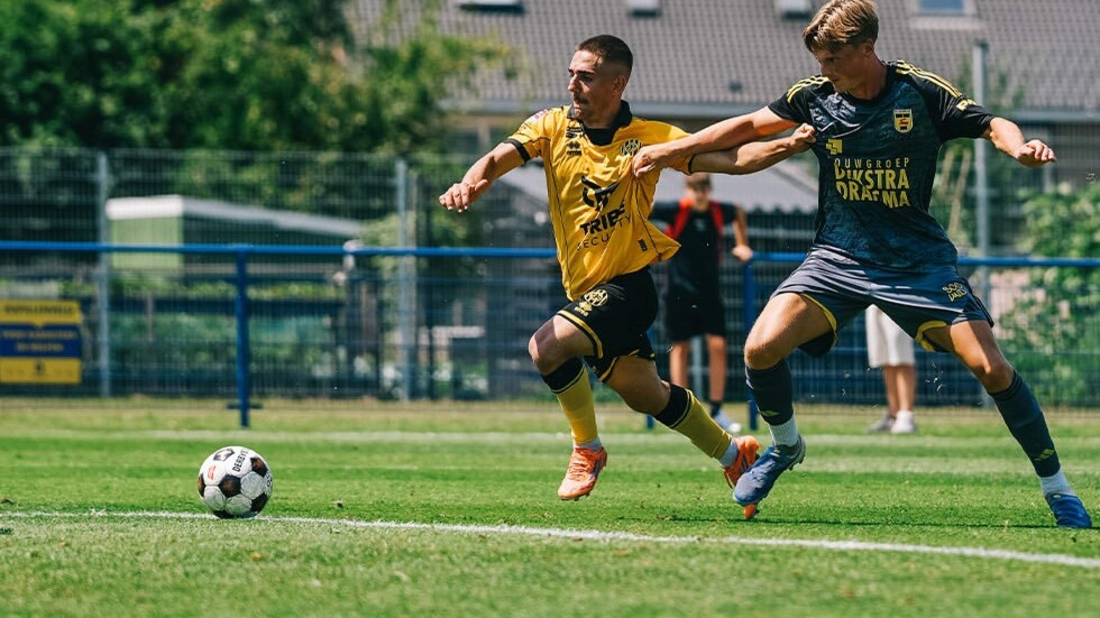 Opvallende rentree van Roda JC-middenvelder, maar ploeg van trainer Rob Penders kan twee oefenduels 