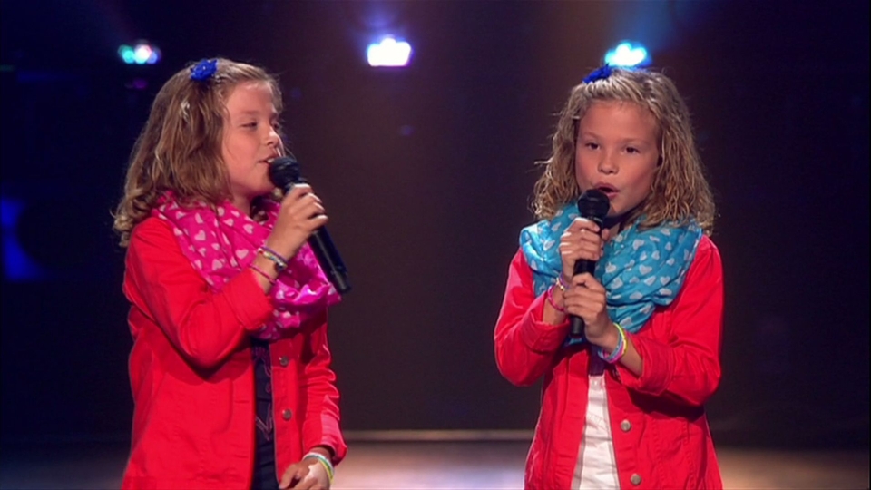 Podcast met 'hoofdrol' voor zingende tweeling Jada en Senna Dorsers uit Beesel