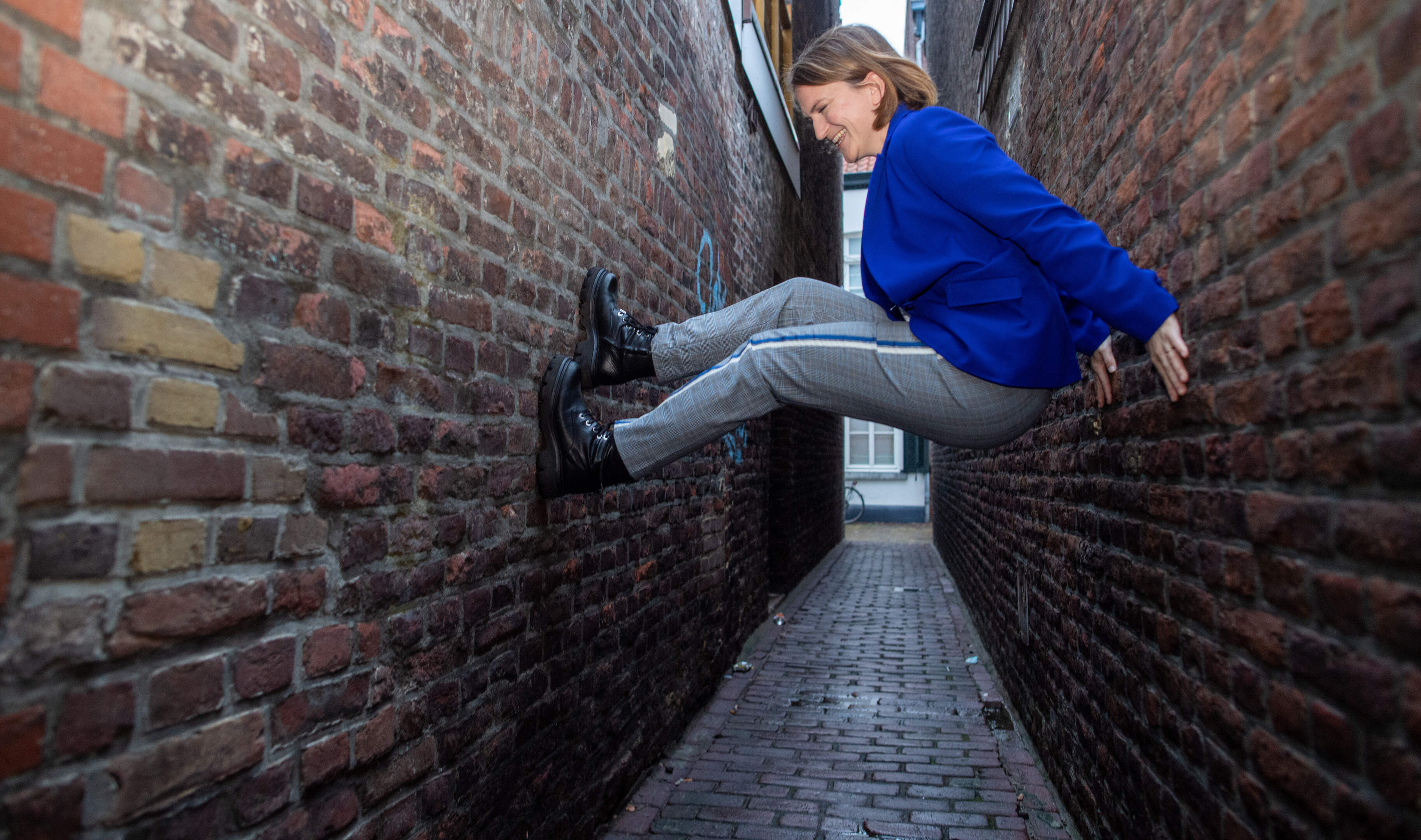 Hoe red je de wereld zonder gek te worden? Na een burn-out weet de Hoensbroekse Nori (40): ‘Het is e