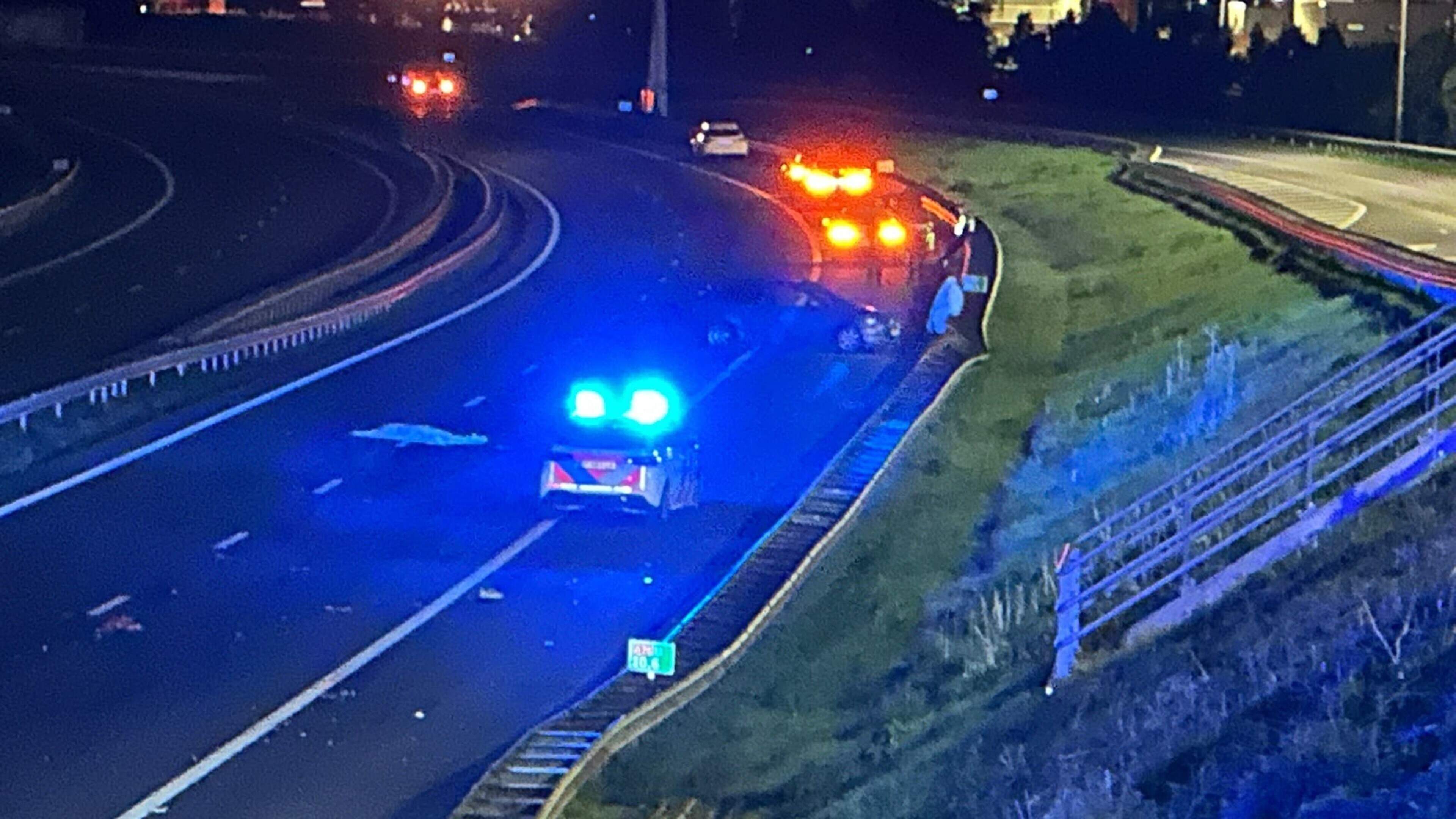 Dode op A76 bij Schinnen, slachtoffer in de nacht door meerdere auto’s geraakt
