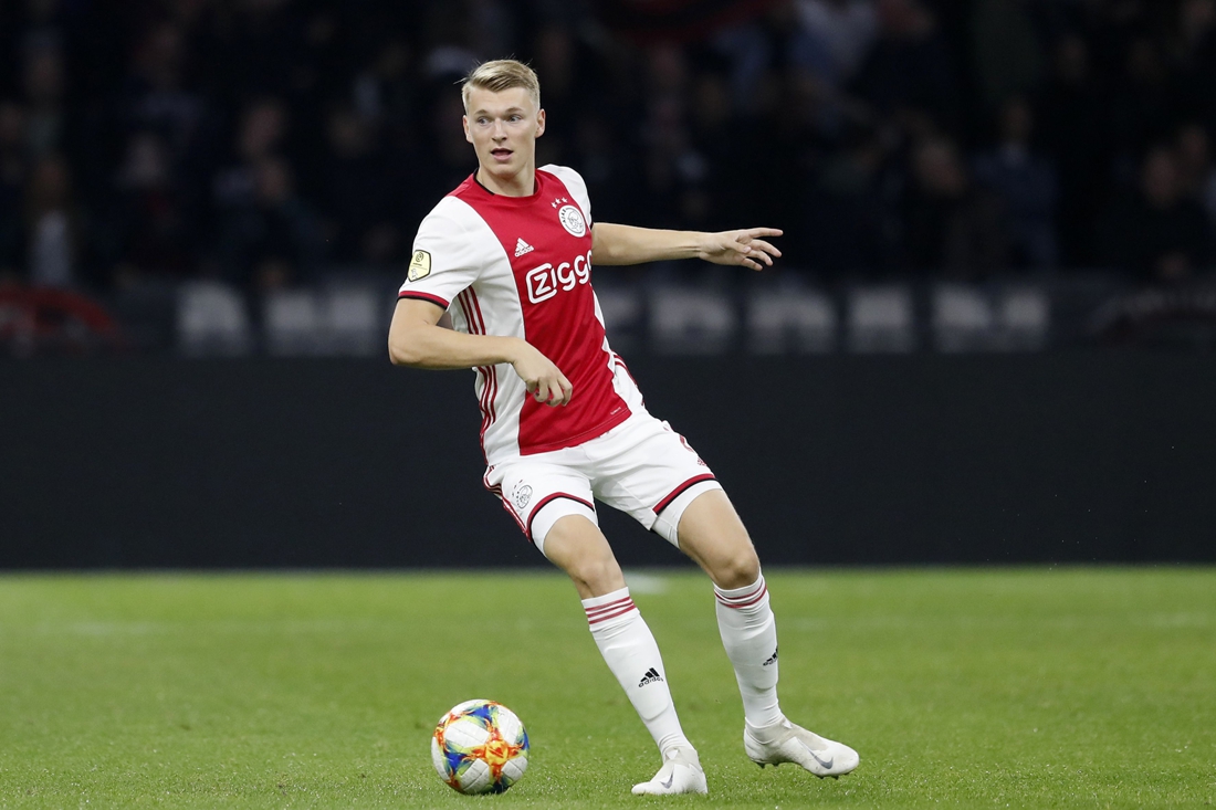 Perr Schuurs leert van Bogarde en wil kans grijpen bij Ajax | De Limburger