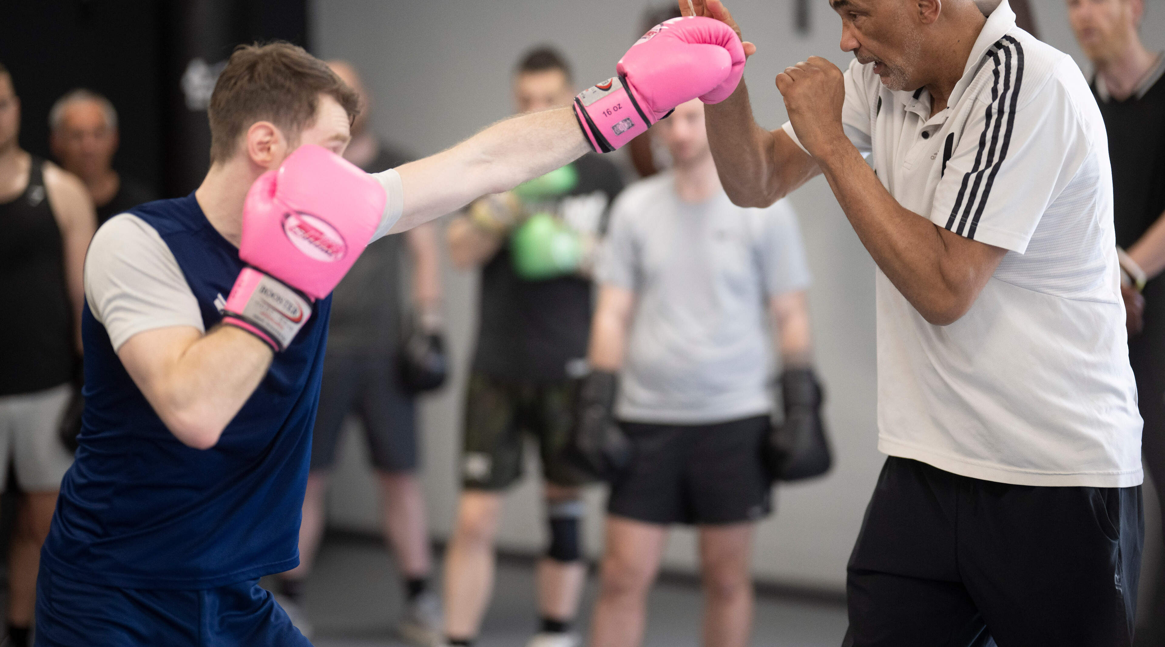 Boksclub De Amateur vindt na 75 jaar eigen locatie in Munstergeleen en kan straks ook mensen met par
