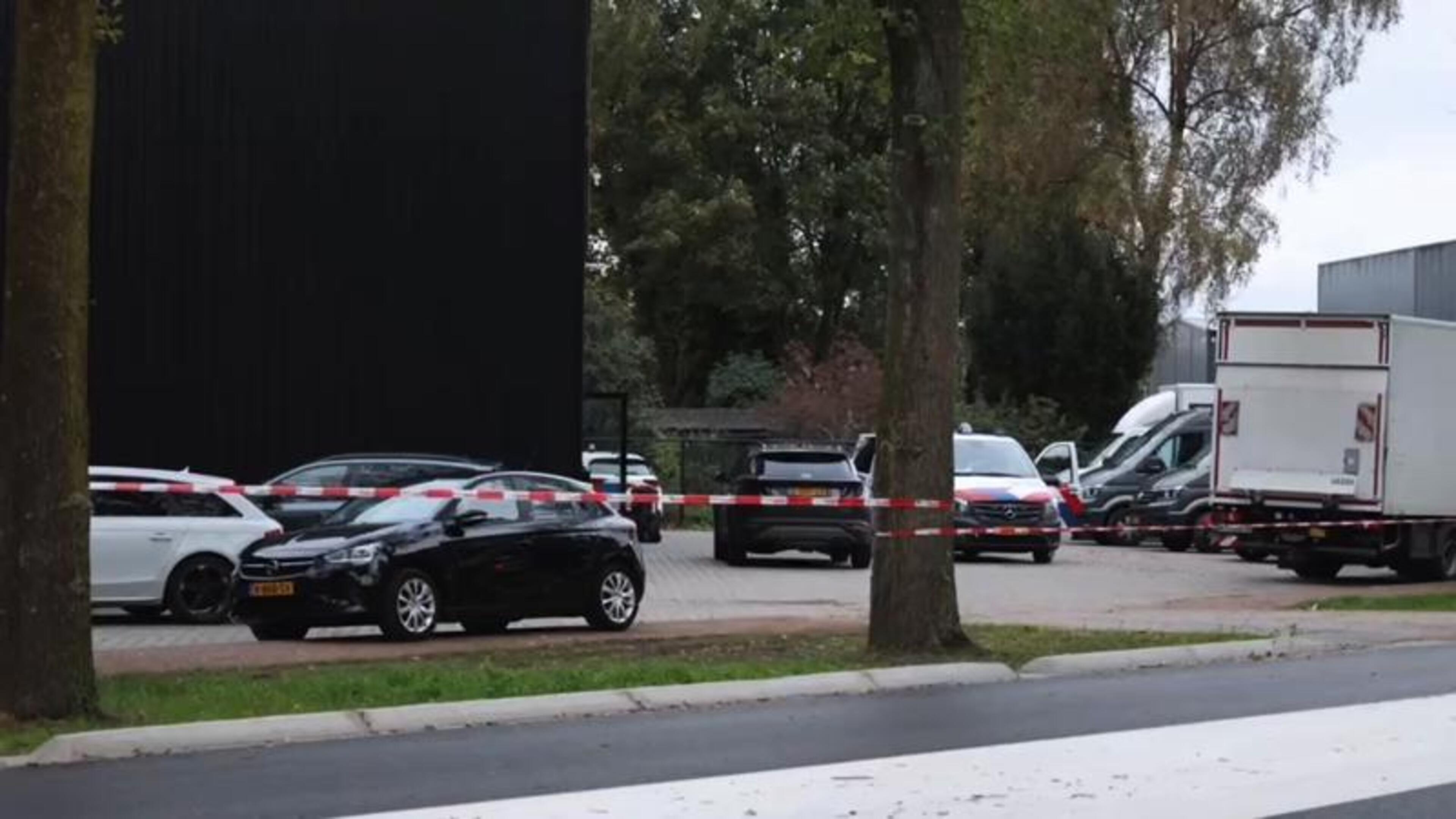 Politie vindt drugs bij inval in bedrijfspand Oostrum